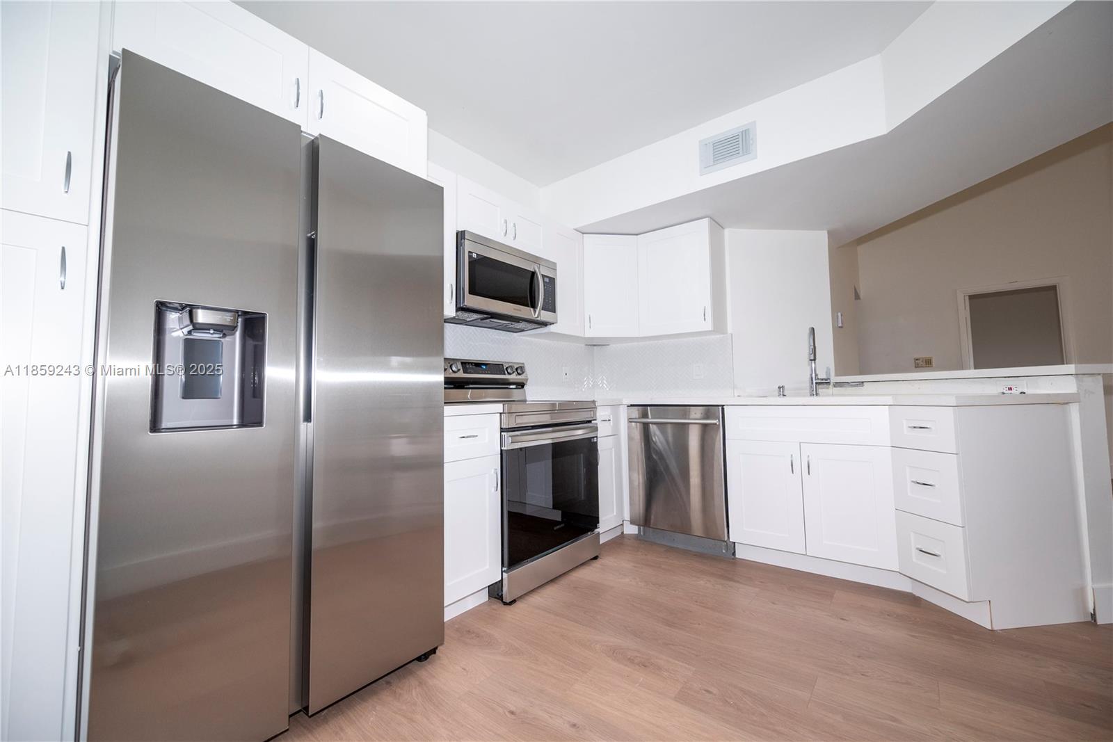 Property photo # 8
