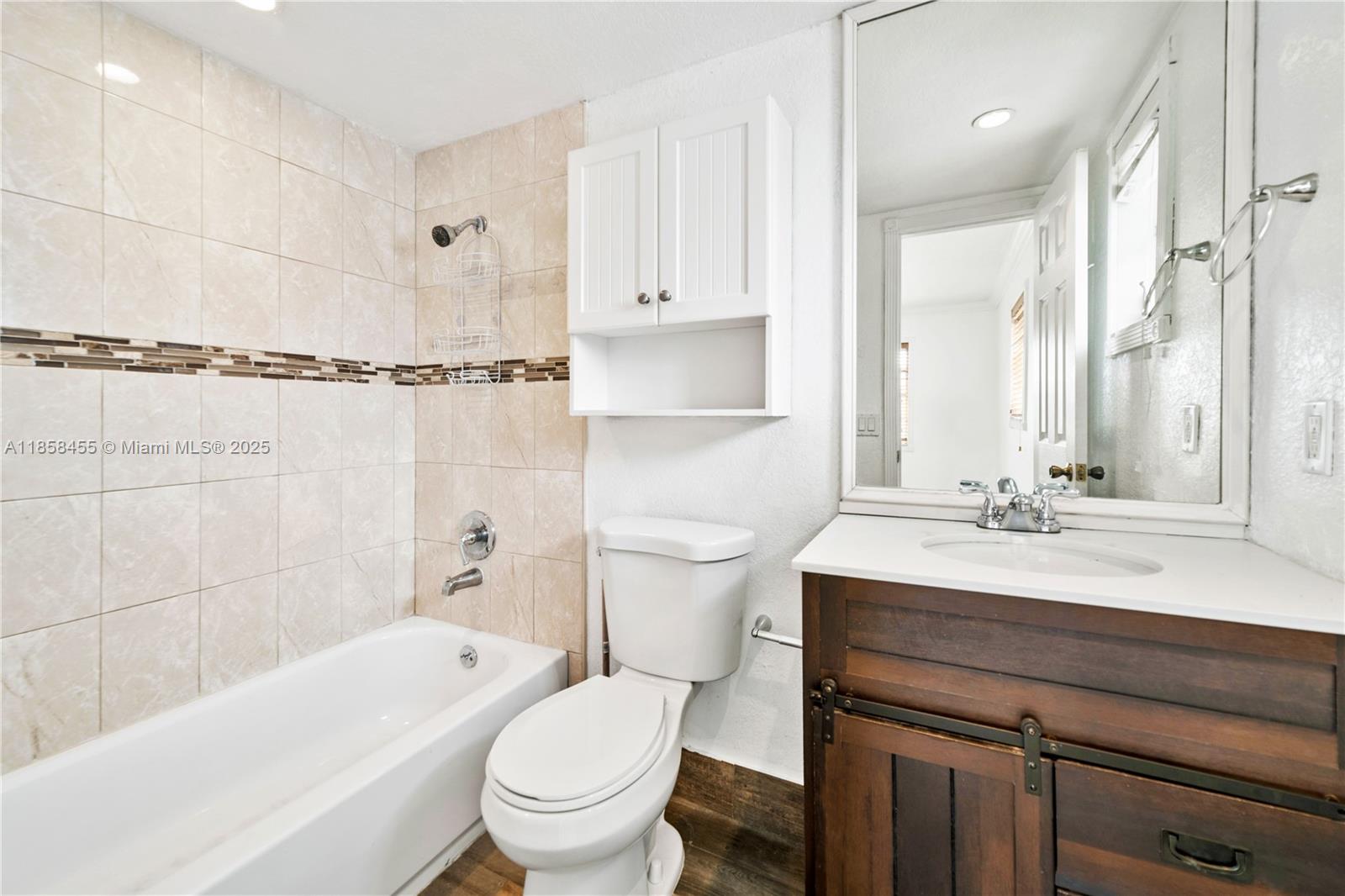 Property photo # 4