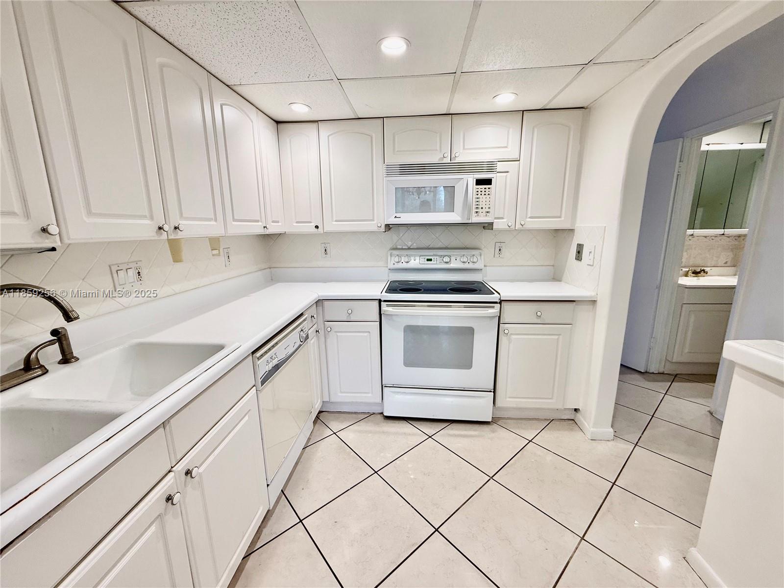 Property photo # 8