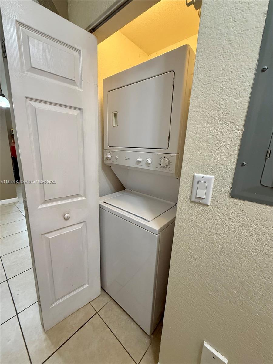 Property photo # 8