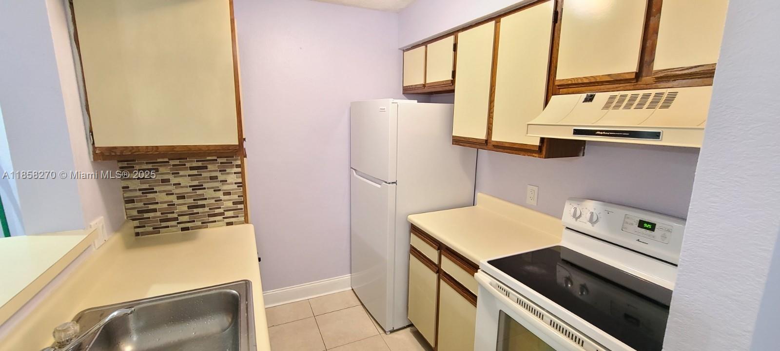 Property photo # 7
