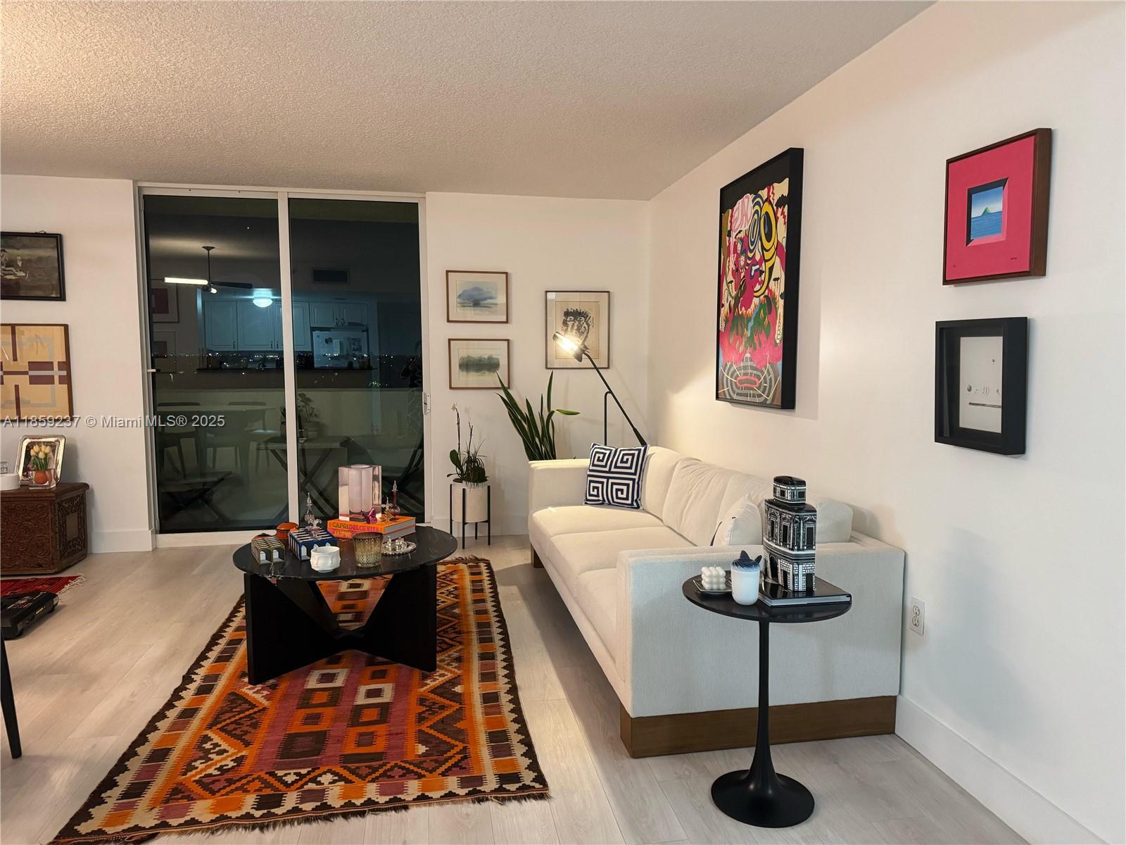 Property photo # 6