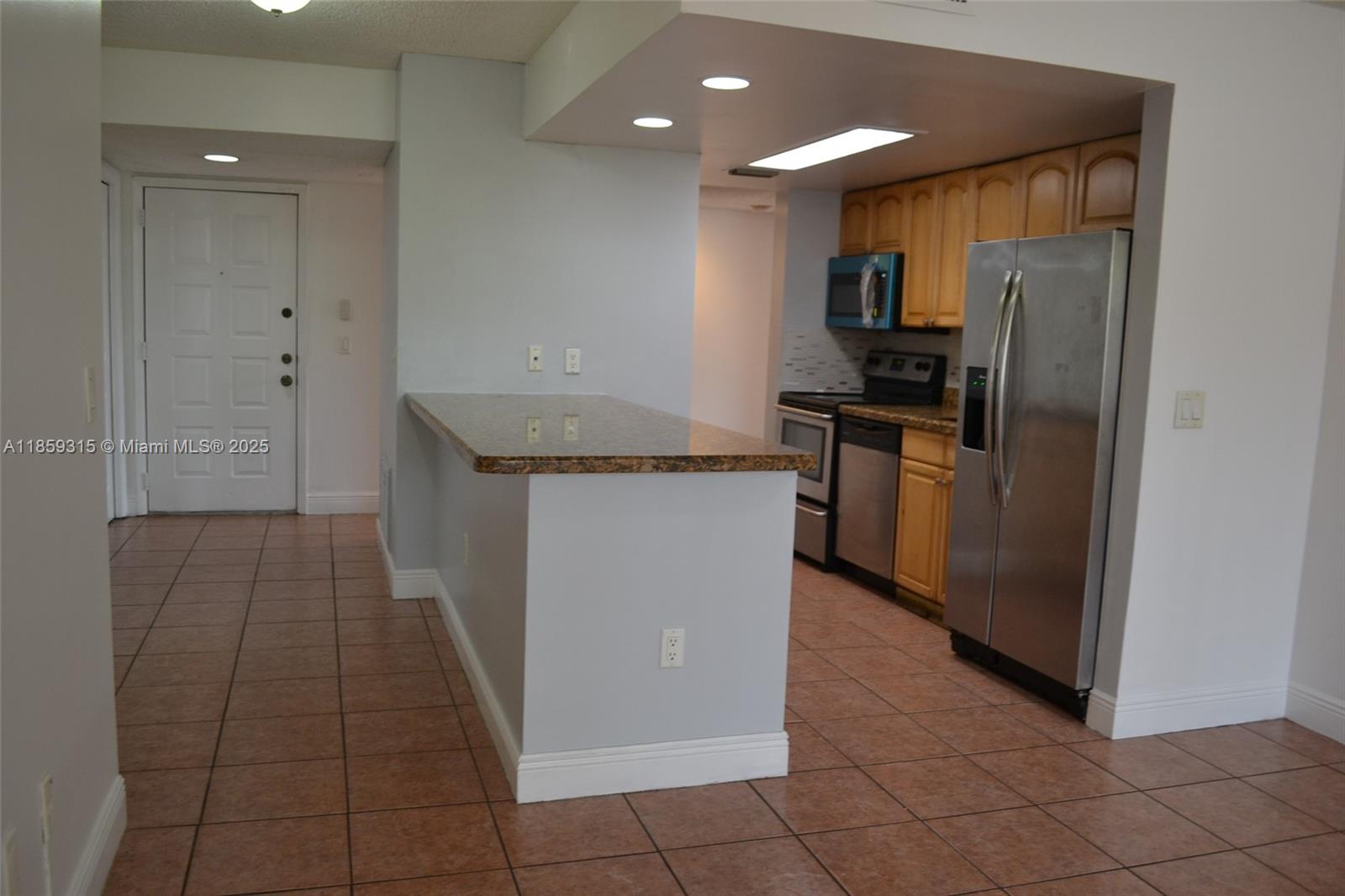 Property photo # 9