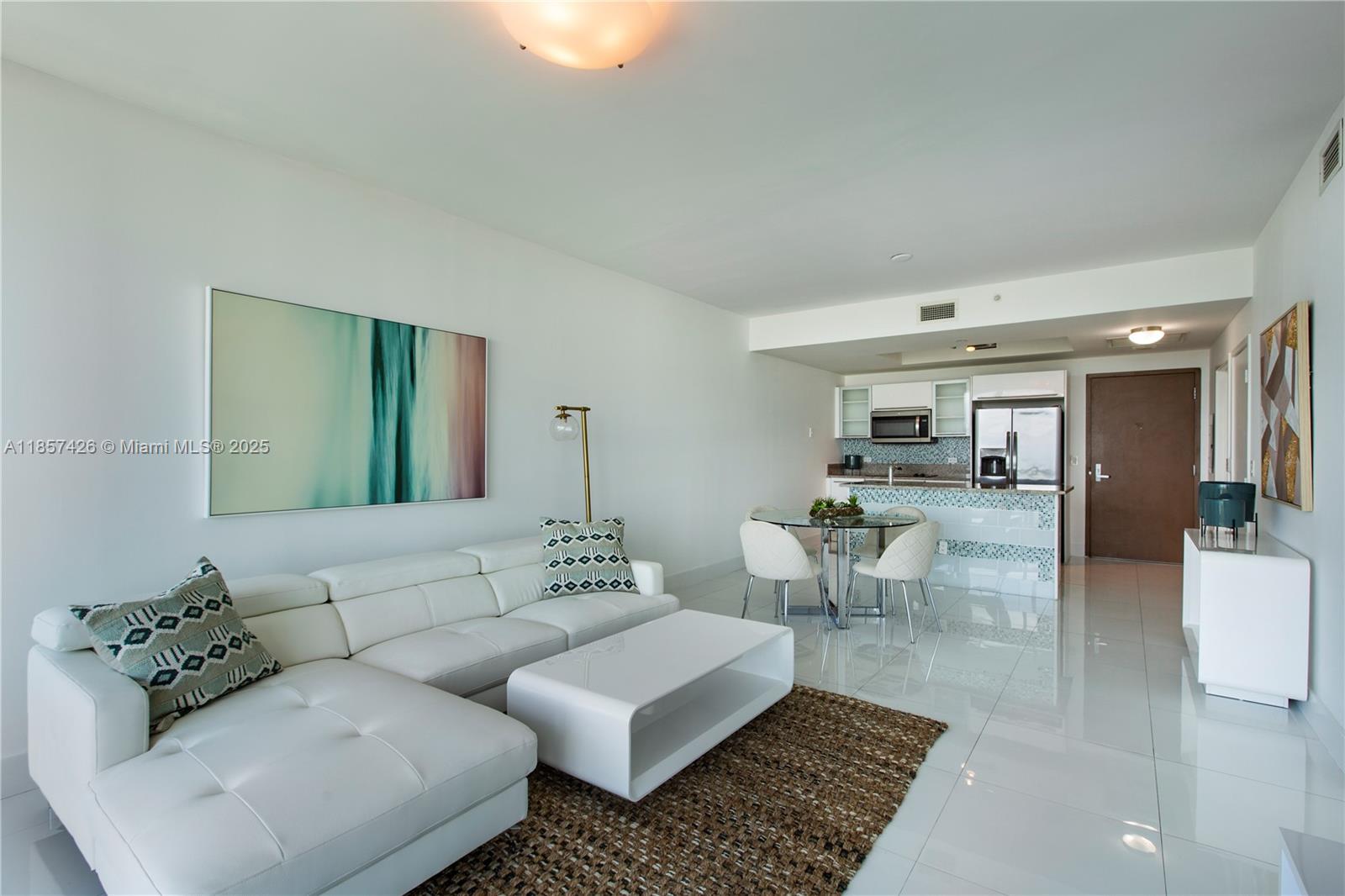 888 Biscayne Blvd #1010, Miami FL 33132