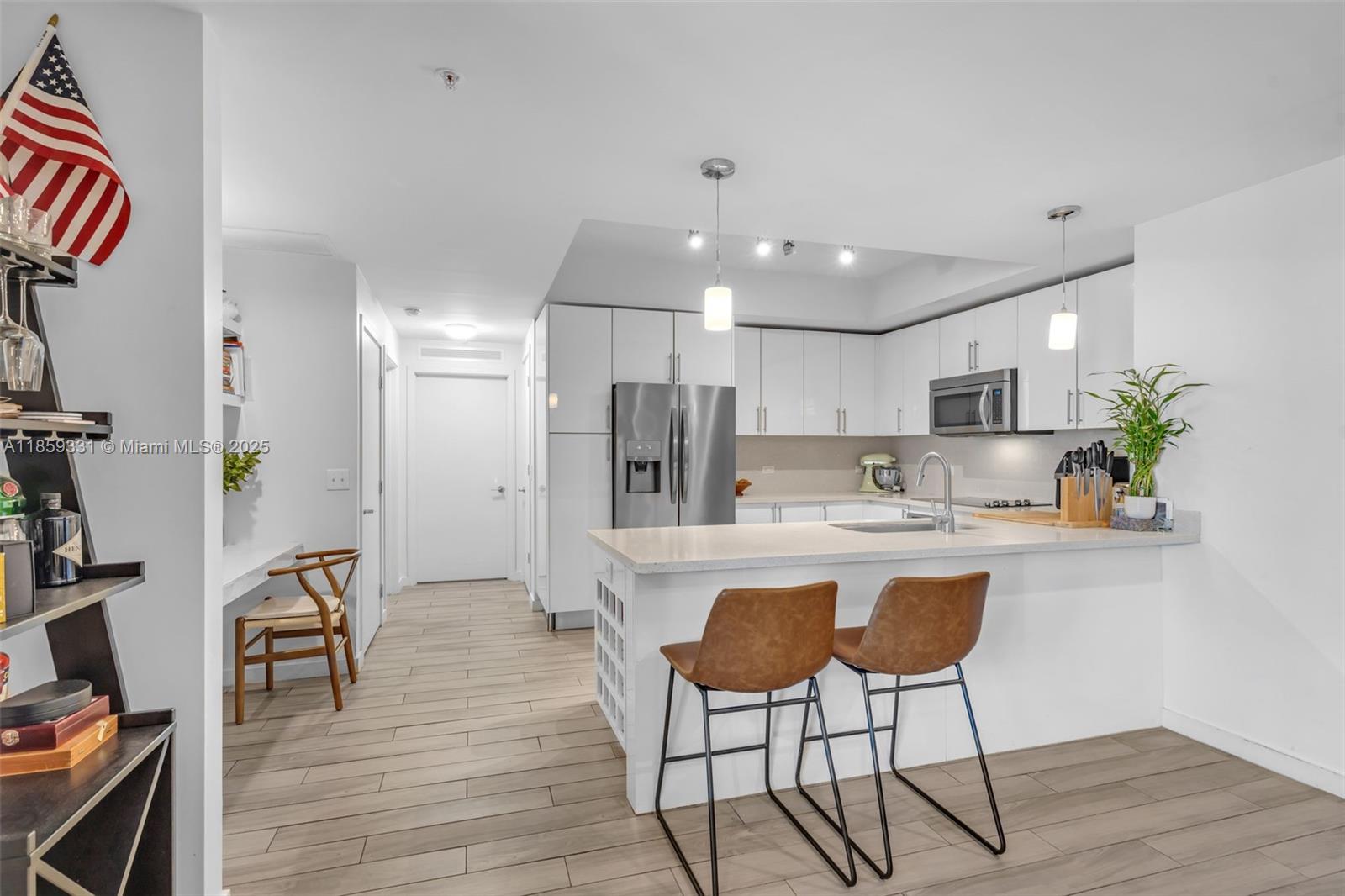 Property photo # 2