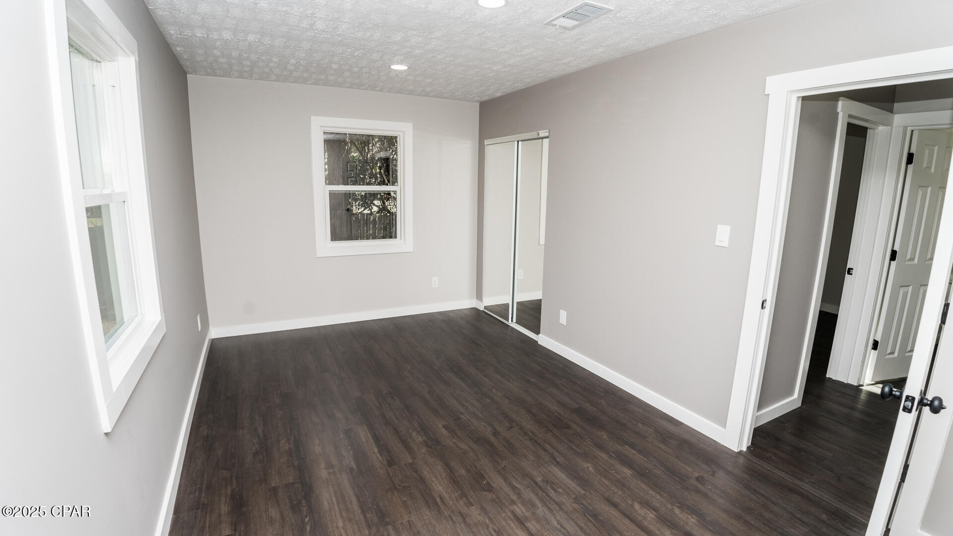 Image 19 For 1310 Buena Vista Boulevard