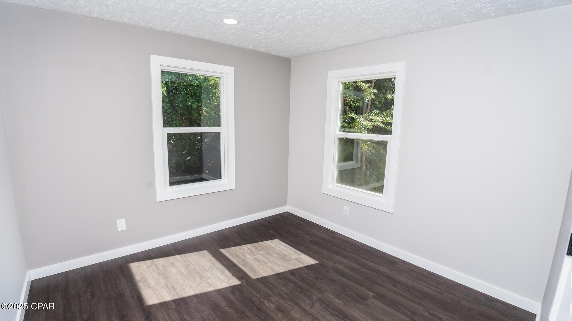 Image 21 For 1310 Buena Vista Boulevard