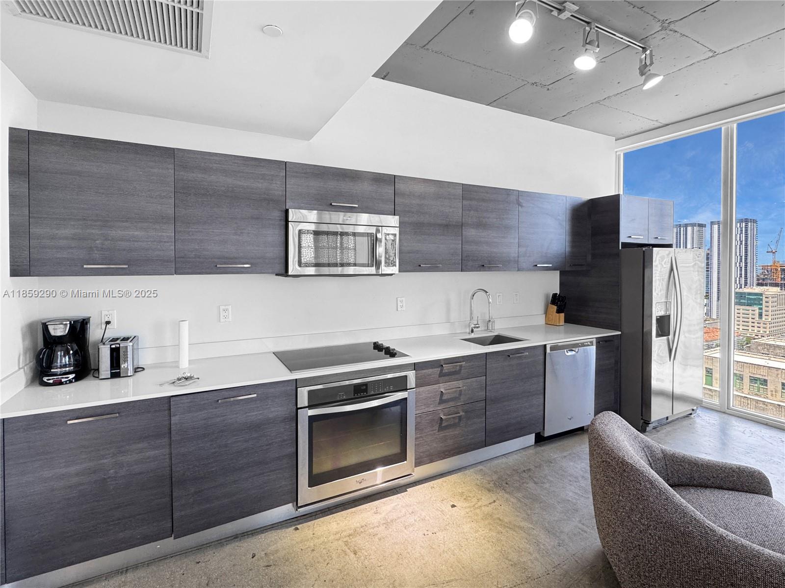 Property photo # 7