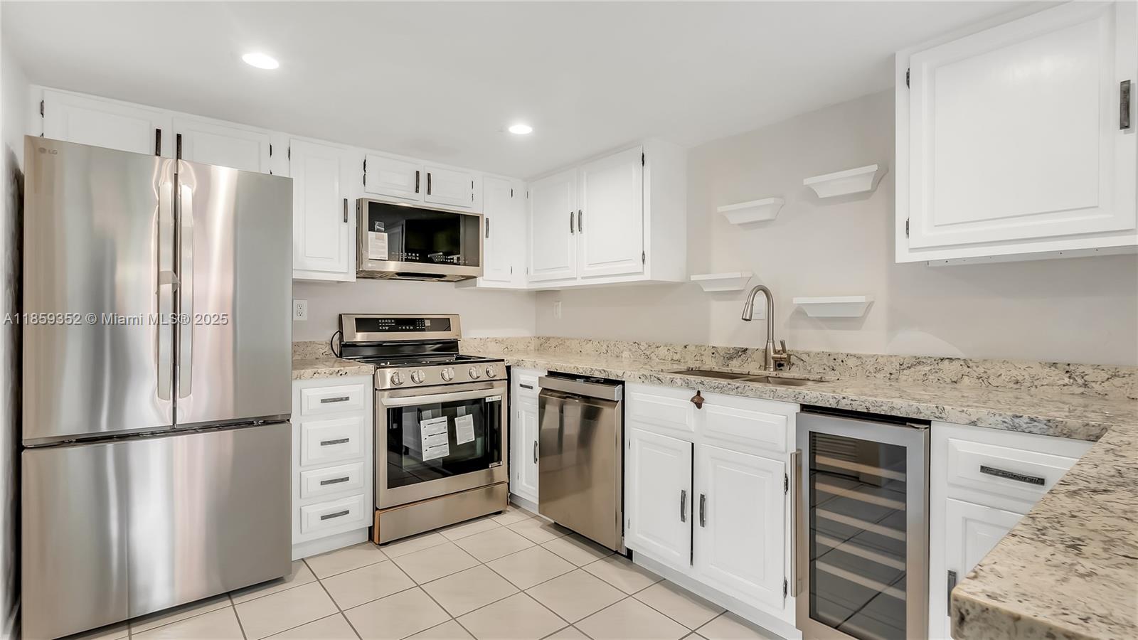 Property photo # 3