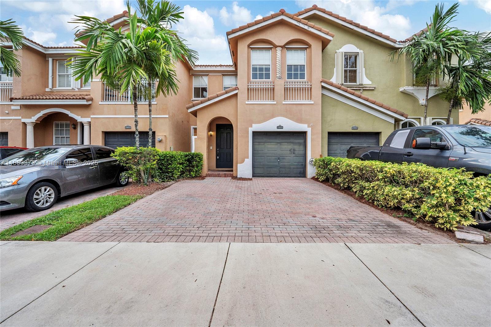 Beautiful, huge 3 bedroom 2.5 bath unit with a WATER VIEW, in a gated community with large patio and attached garage. Unit contains a brand new AC unit, storage room, walk in closets and community amenities include pool, clubhouse with gym and BBQ area.  

No HOA approvals required, some of the lowest HOA fees in the area which also include cable & internet.  Unlike many smaller townhomes in the area, our floor plans are spacious and give off the feel of a true home.