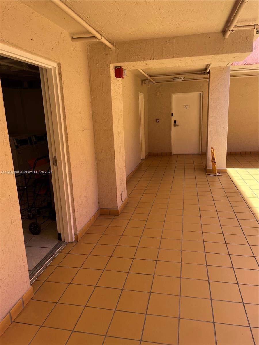 1475 SW 8th St 403