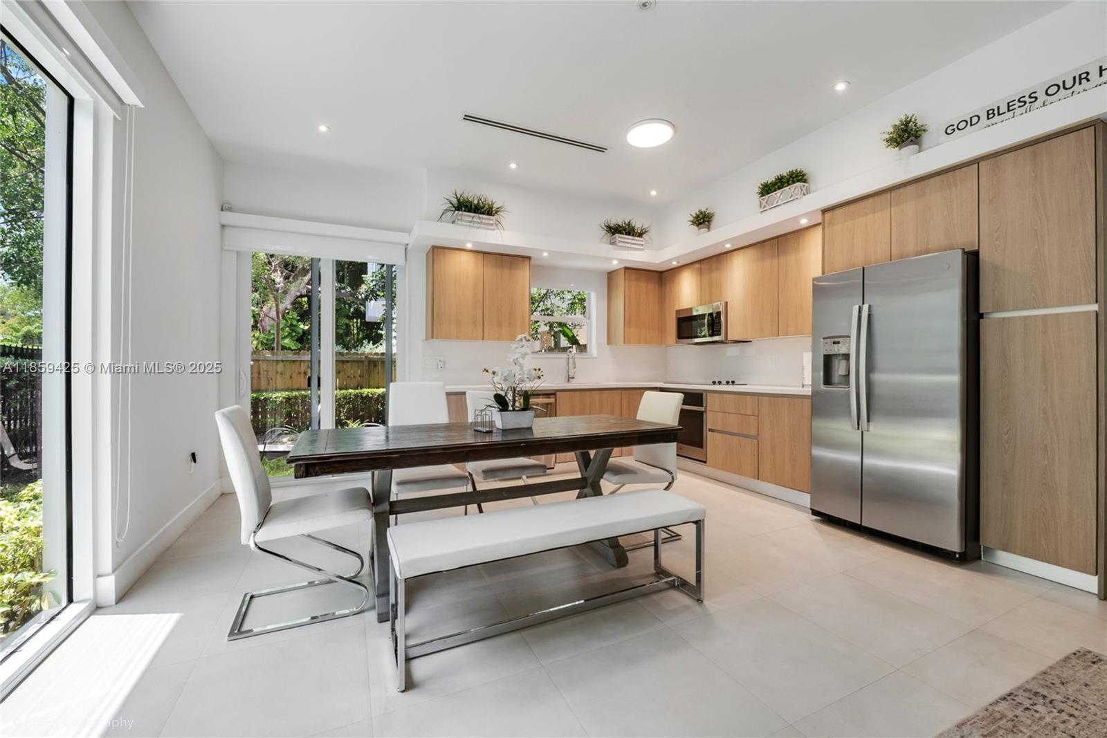 Property photo # 4