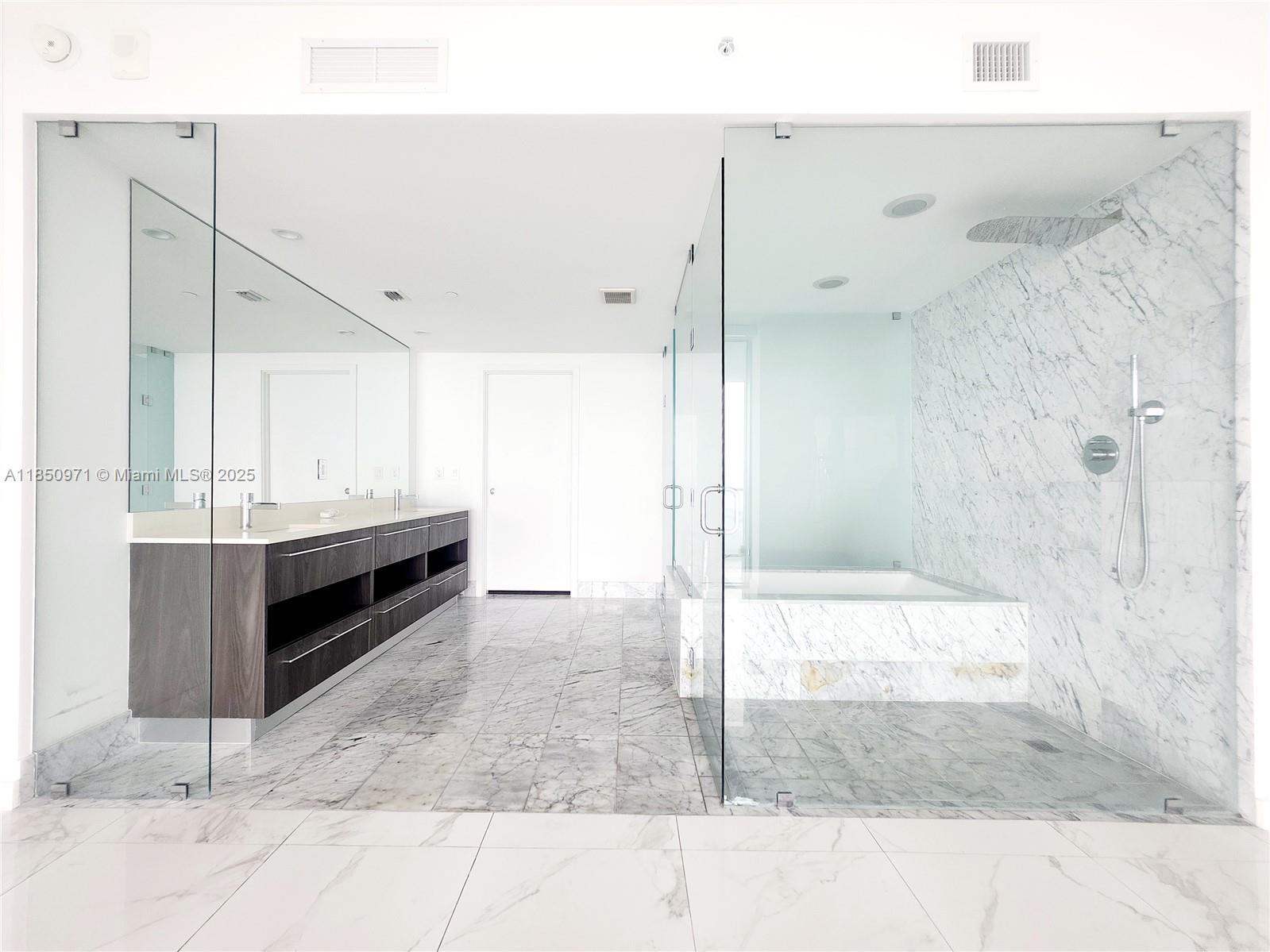 3131 NE 7th Ave #3602, Miami FL 33137