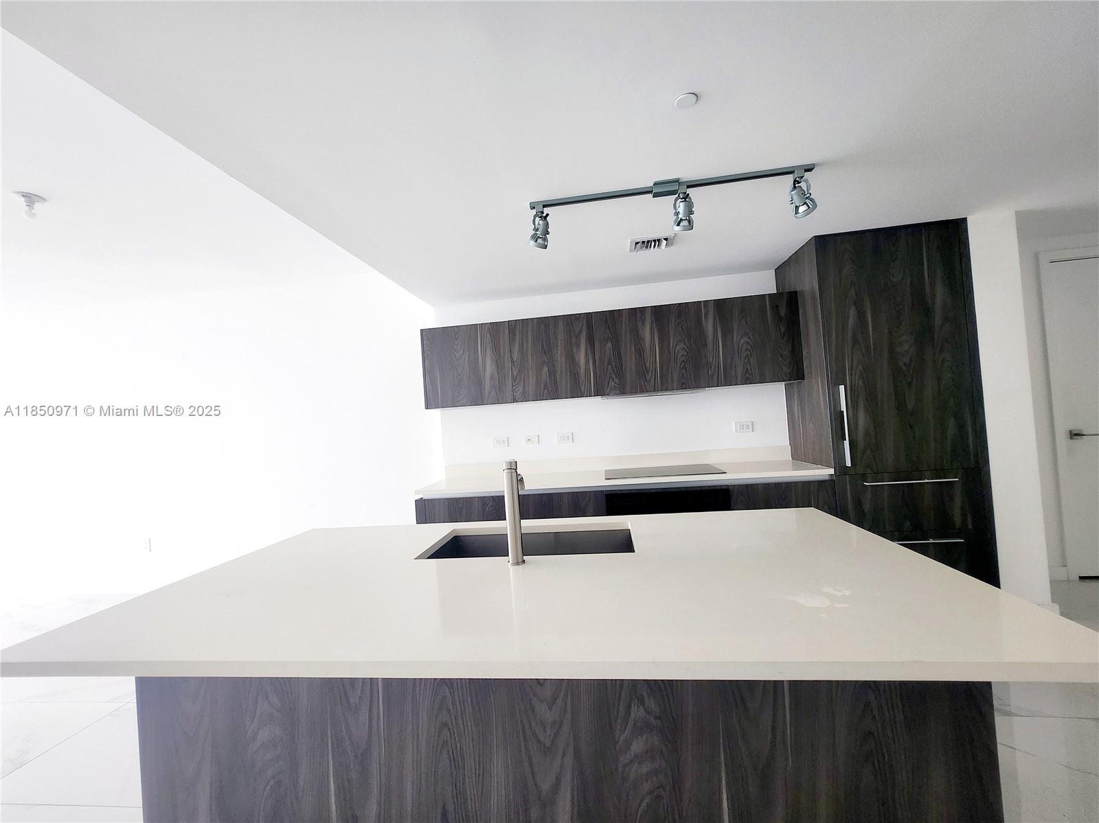 3131 NE 7th Ave #3602, Miami FL 33137