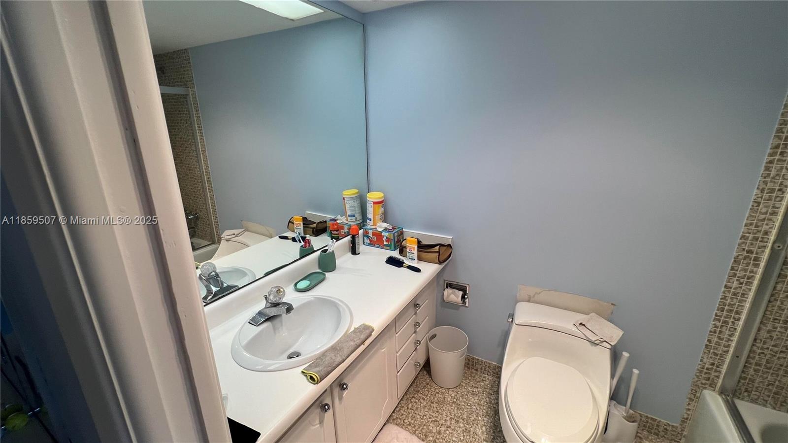 Property photo # 6