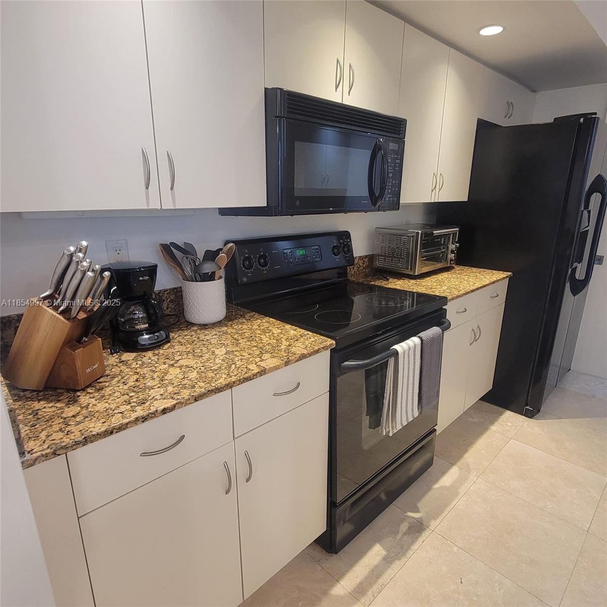 Property photo # 7