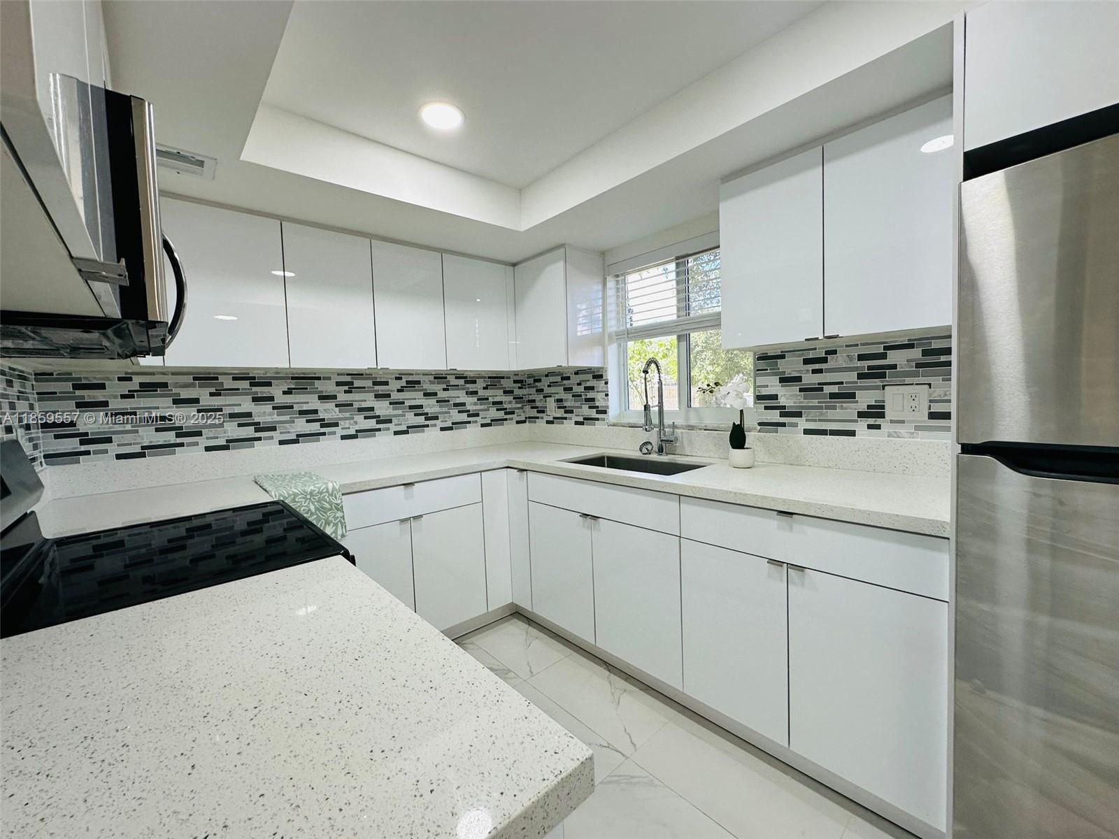 Property photo # 4