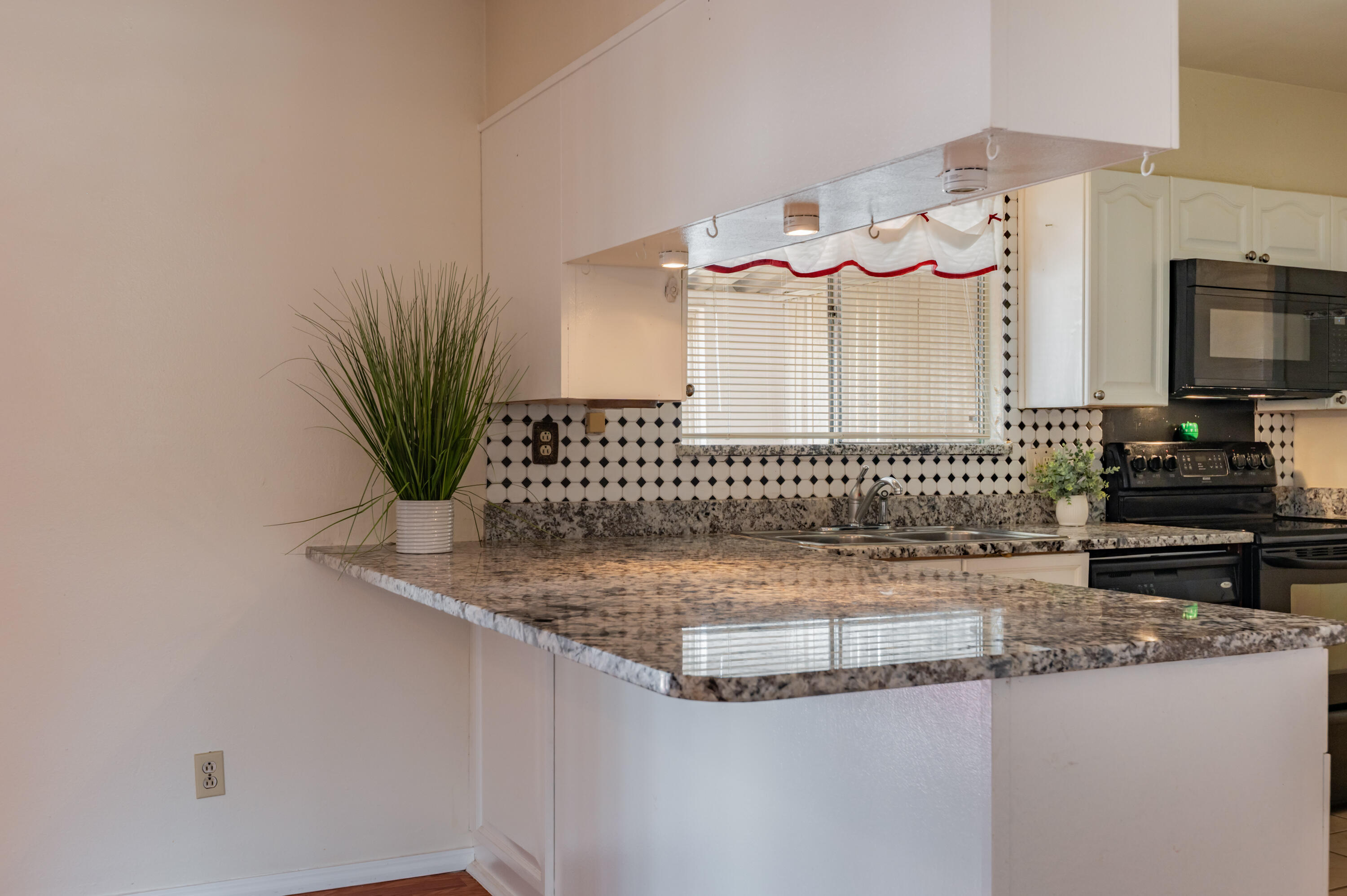 1709 MARY ELLEN STREET NE, ALBUQUERQUE, NM 87112  Photo 12