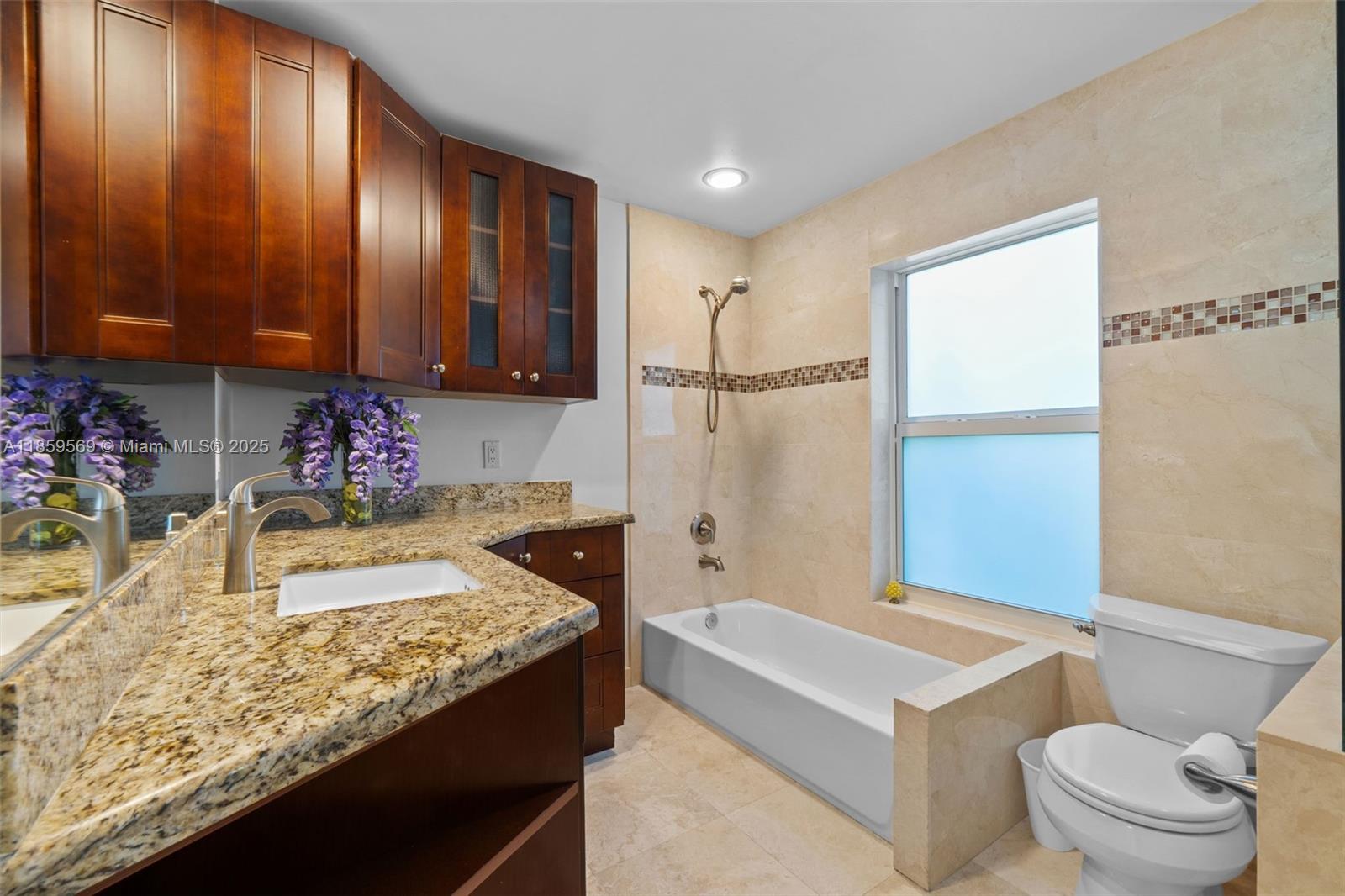 Property photo # 6