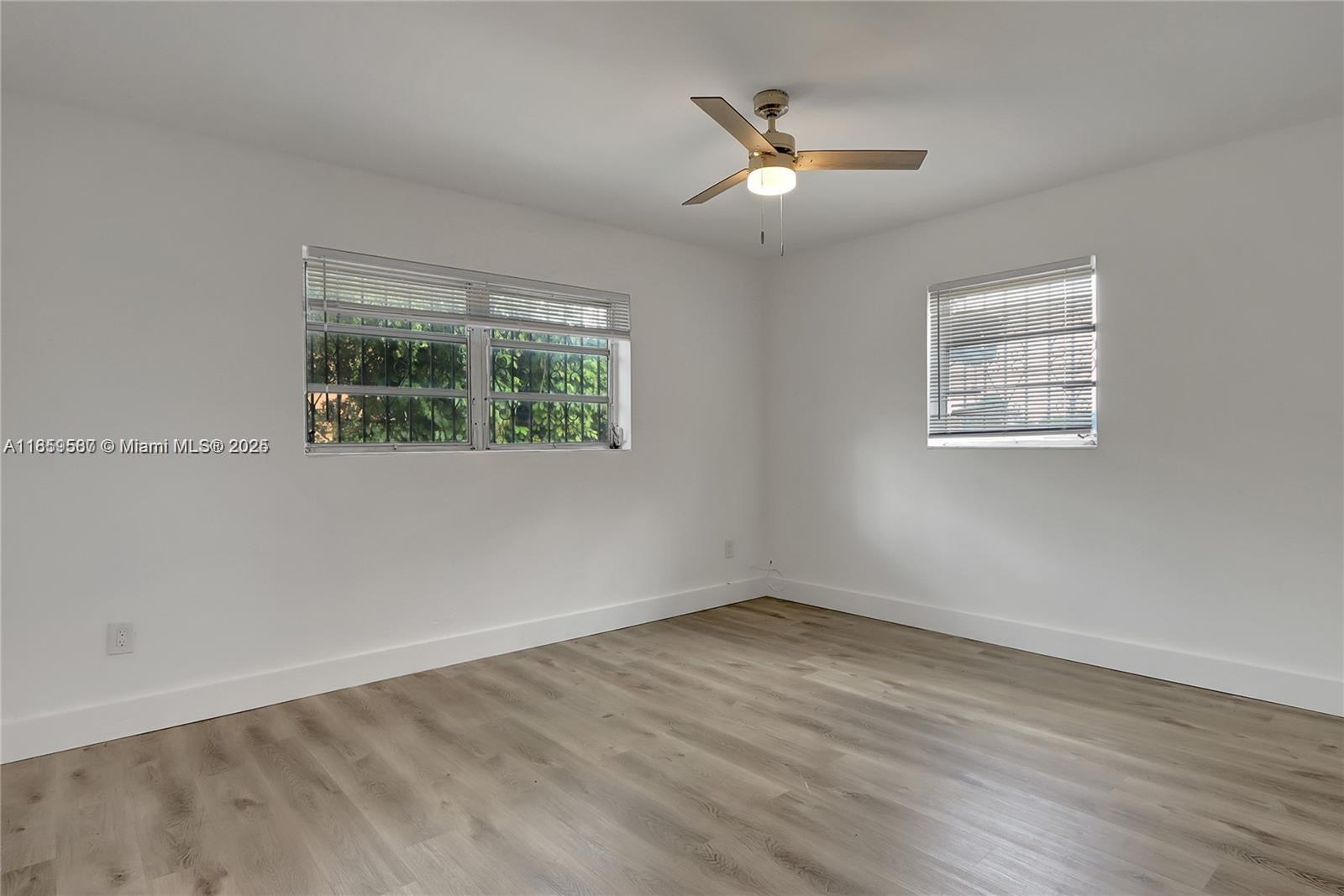 Property photo # 4
