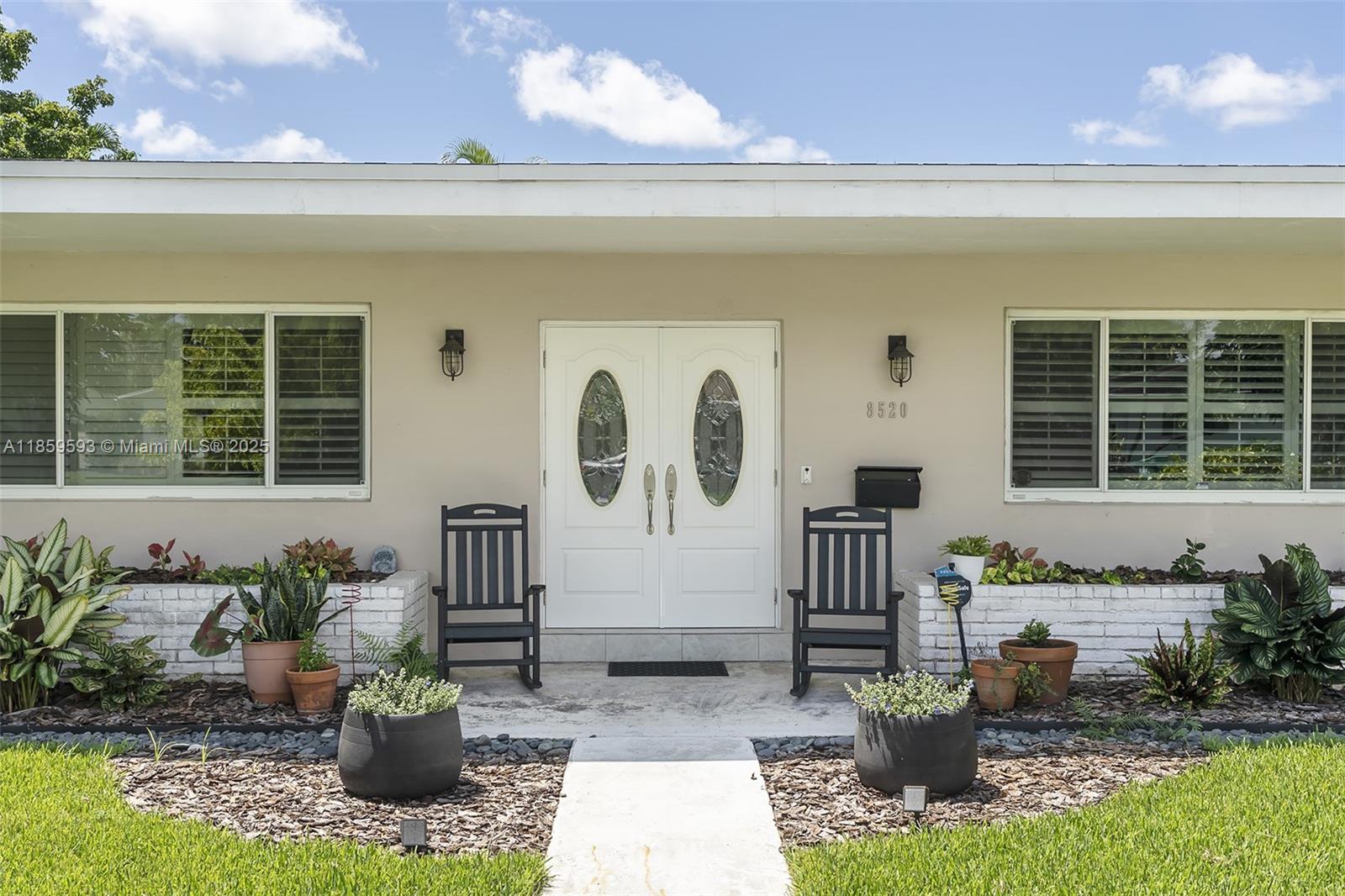 Property photo # 2
