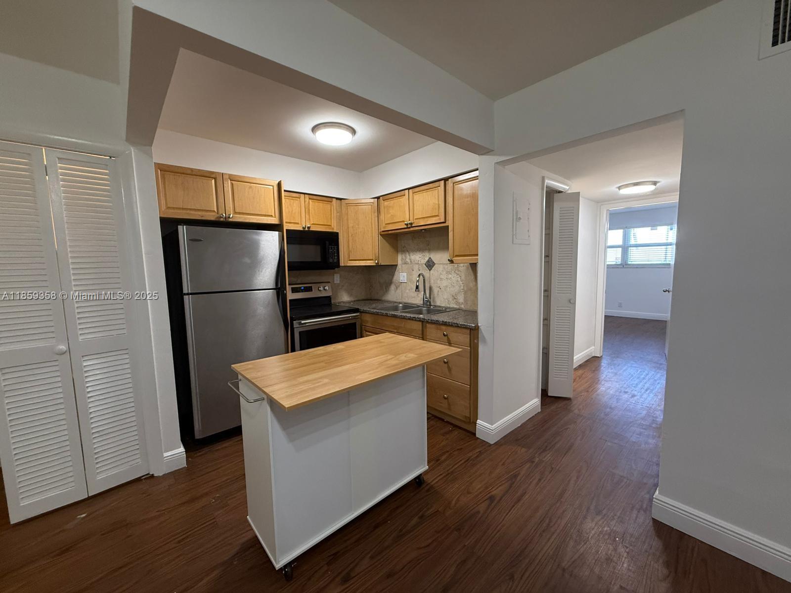 Property photo # 7