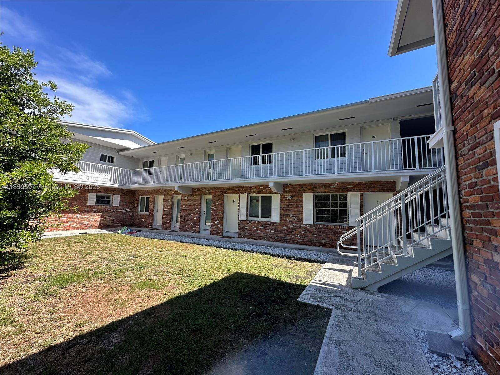 Property photo # 4
