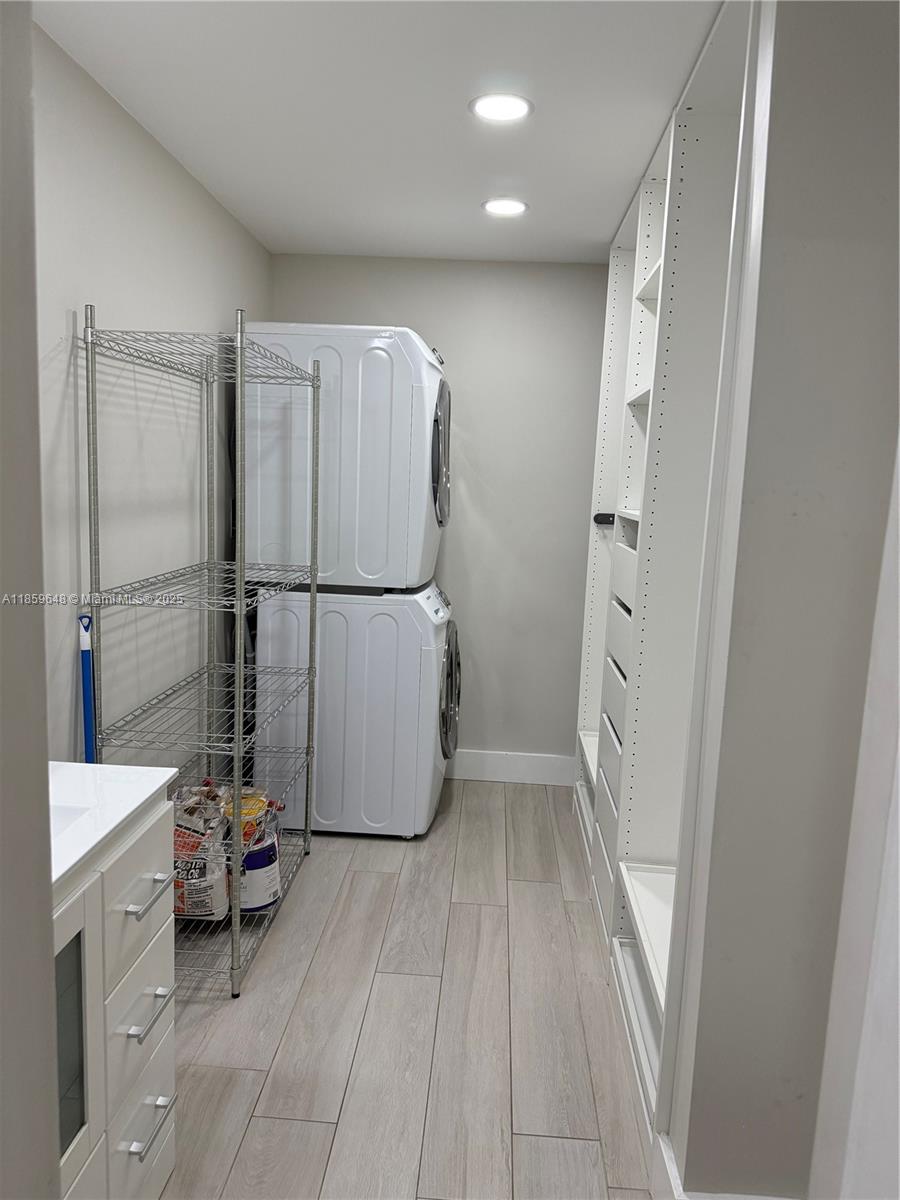 Property photo # 9