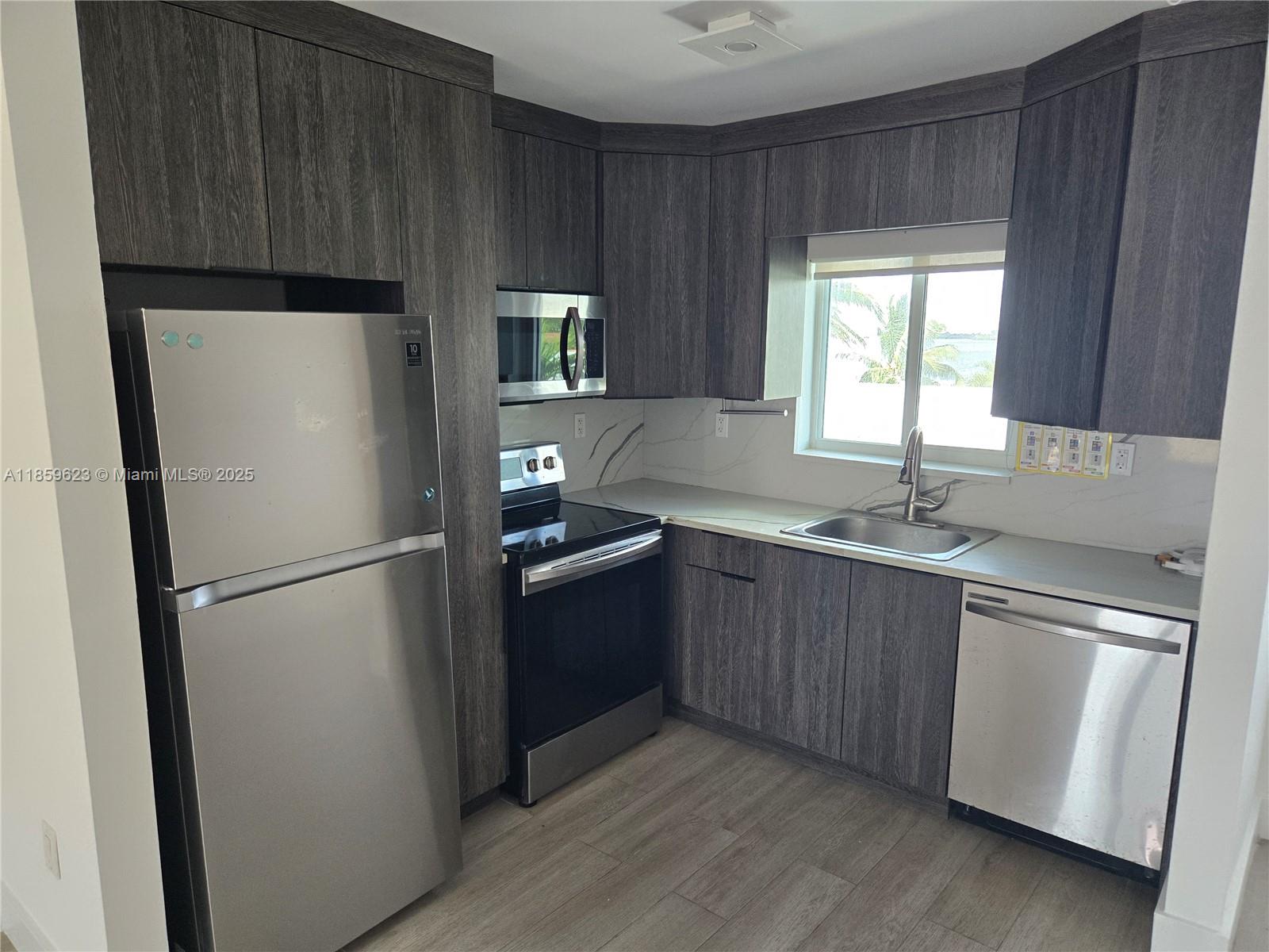 Property photo # 2