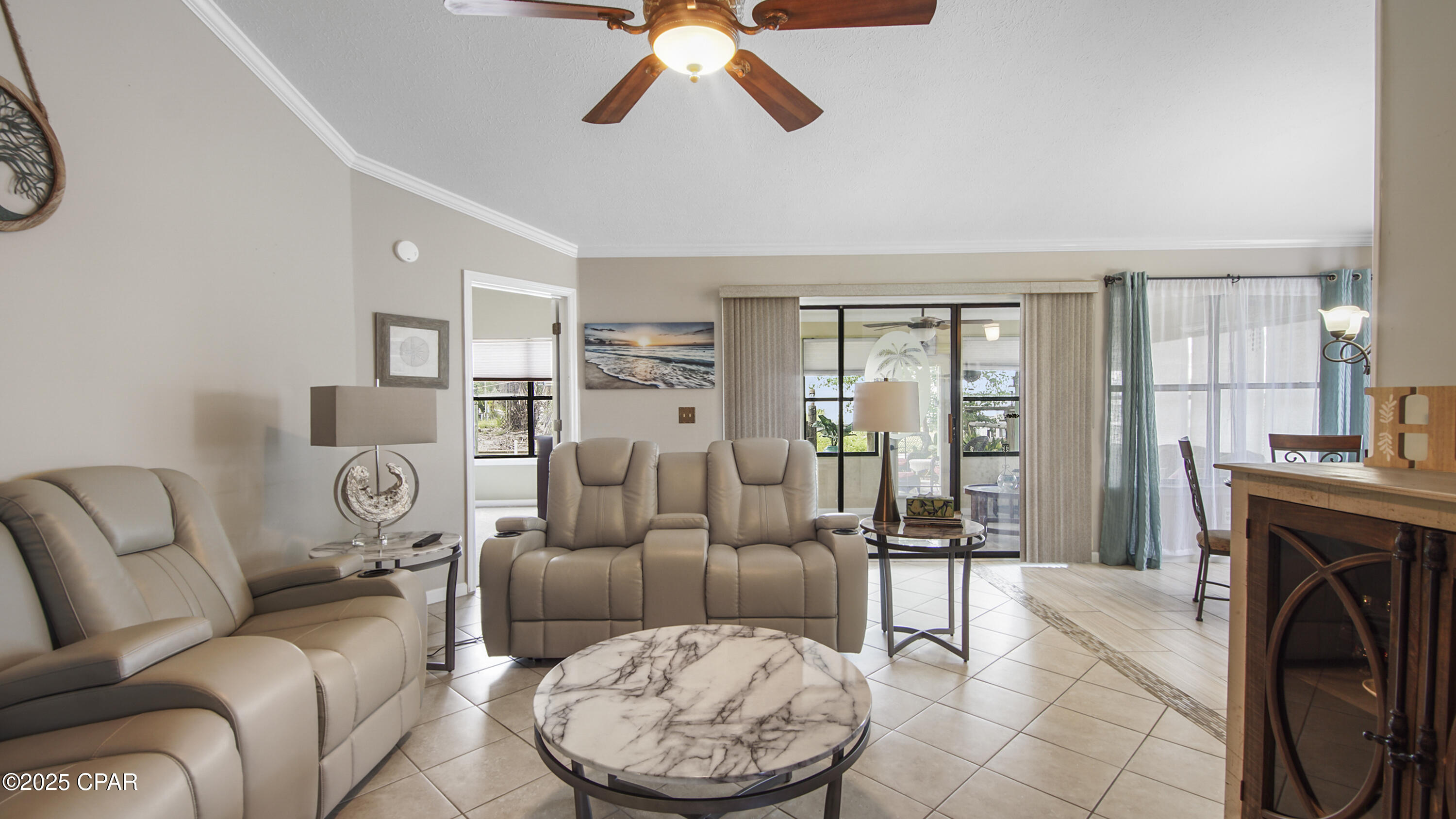 Image 18 For 6582 Harbour Boulevard
