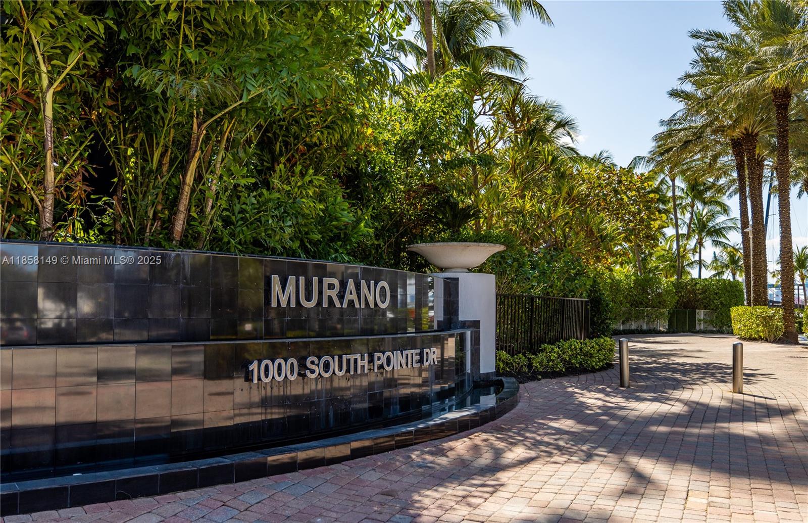 1000 S Pointe Dr #1505, Miami Beach FL 33139