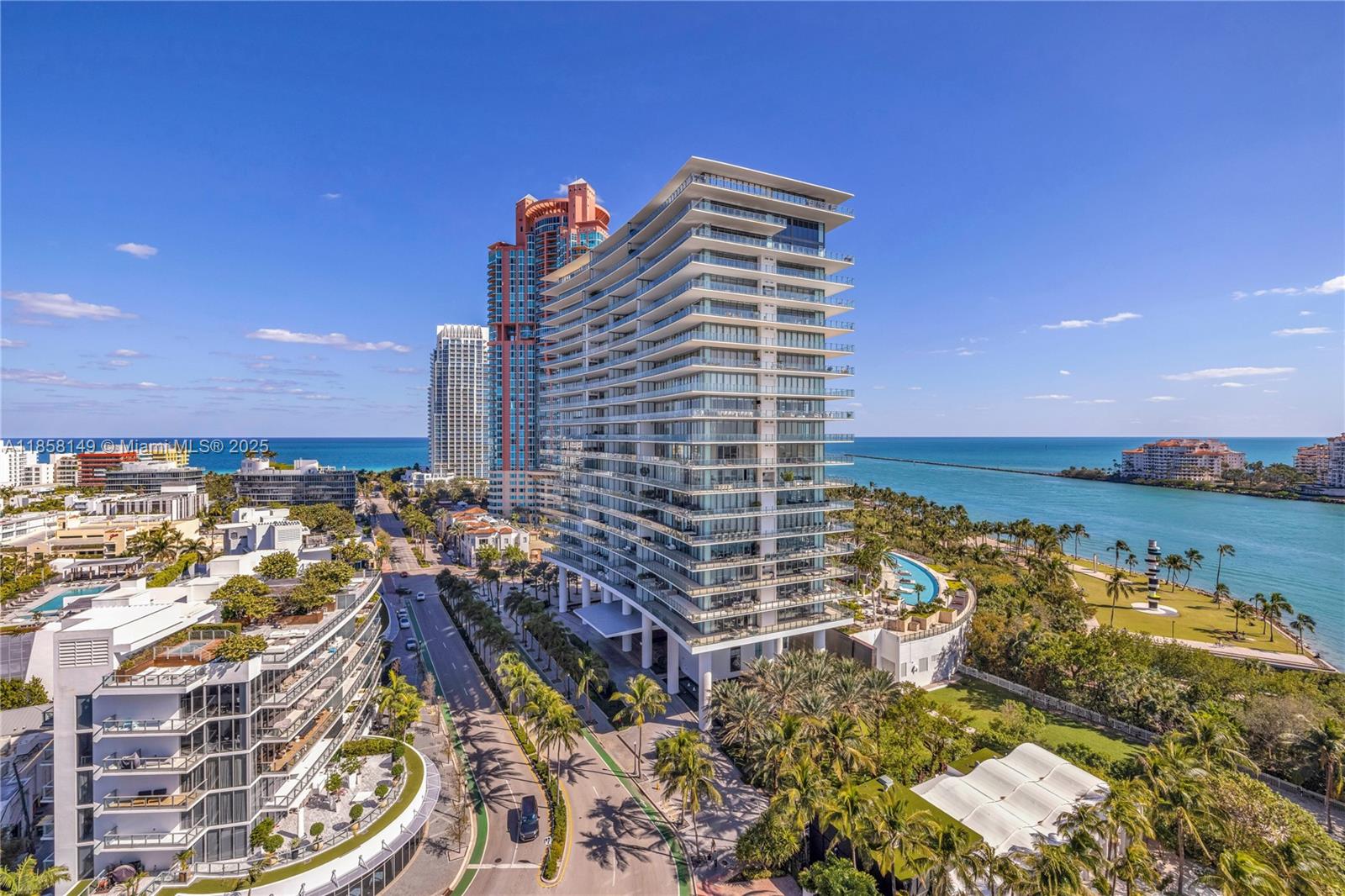 1000 S Pointe Dr #1505, Miami Beach FL 33139