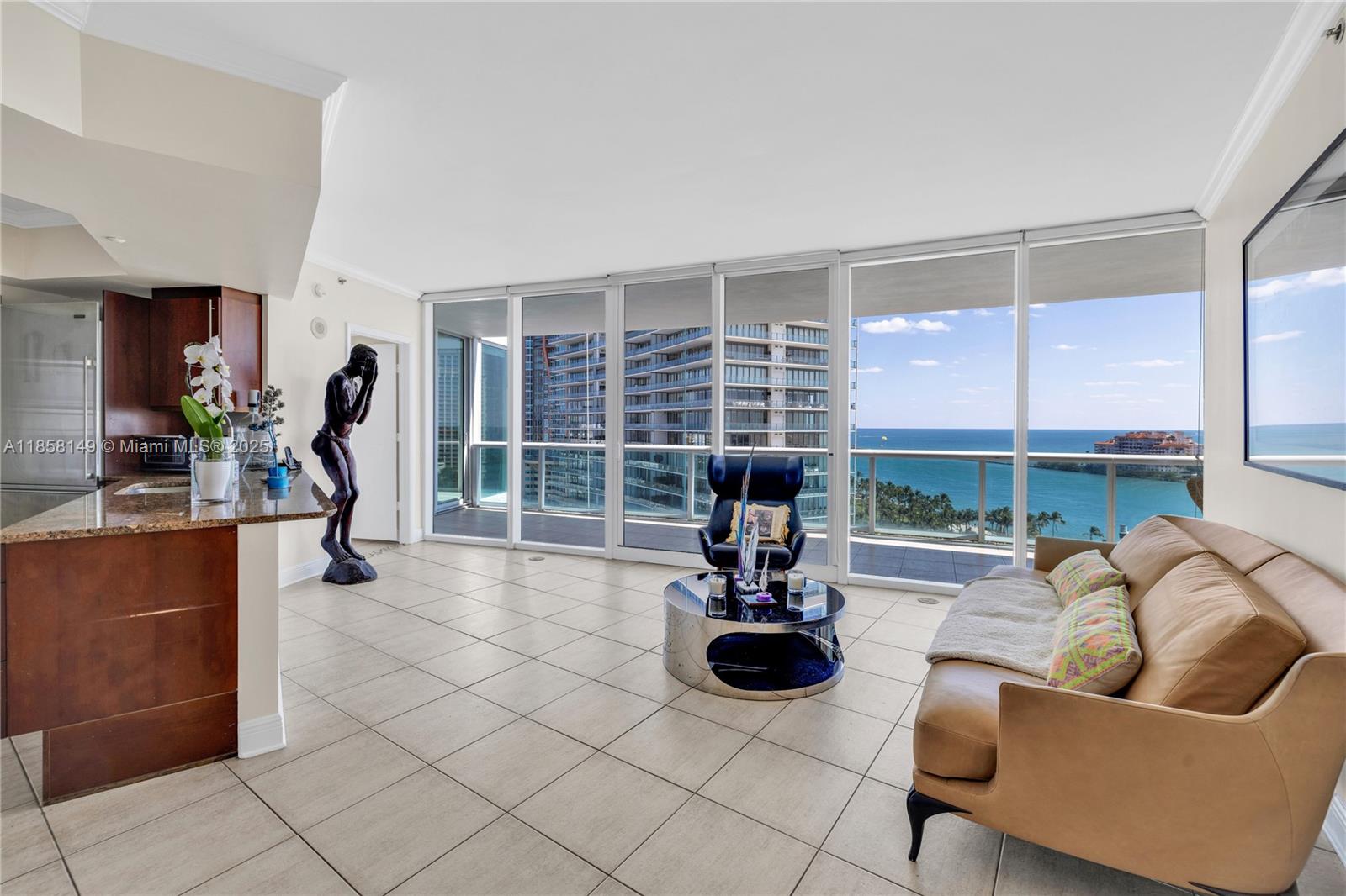 1000 S Pointe Dr #1505, Miami Beach FL 33139