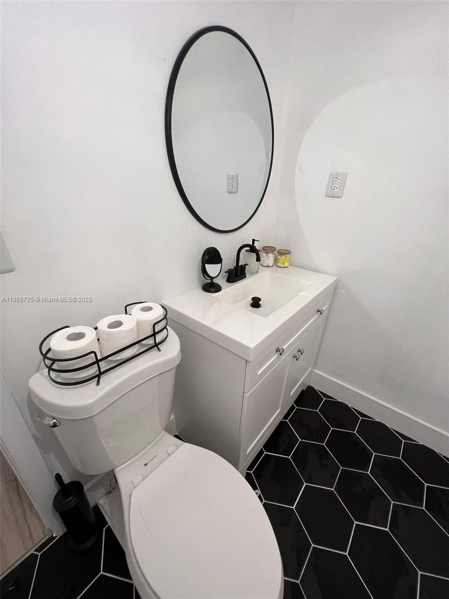 Property photo # 9