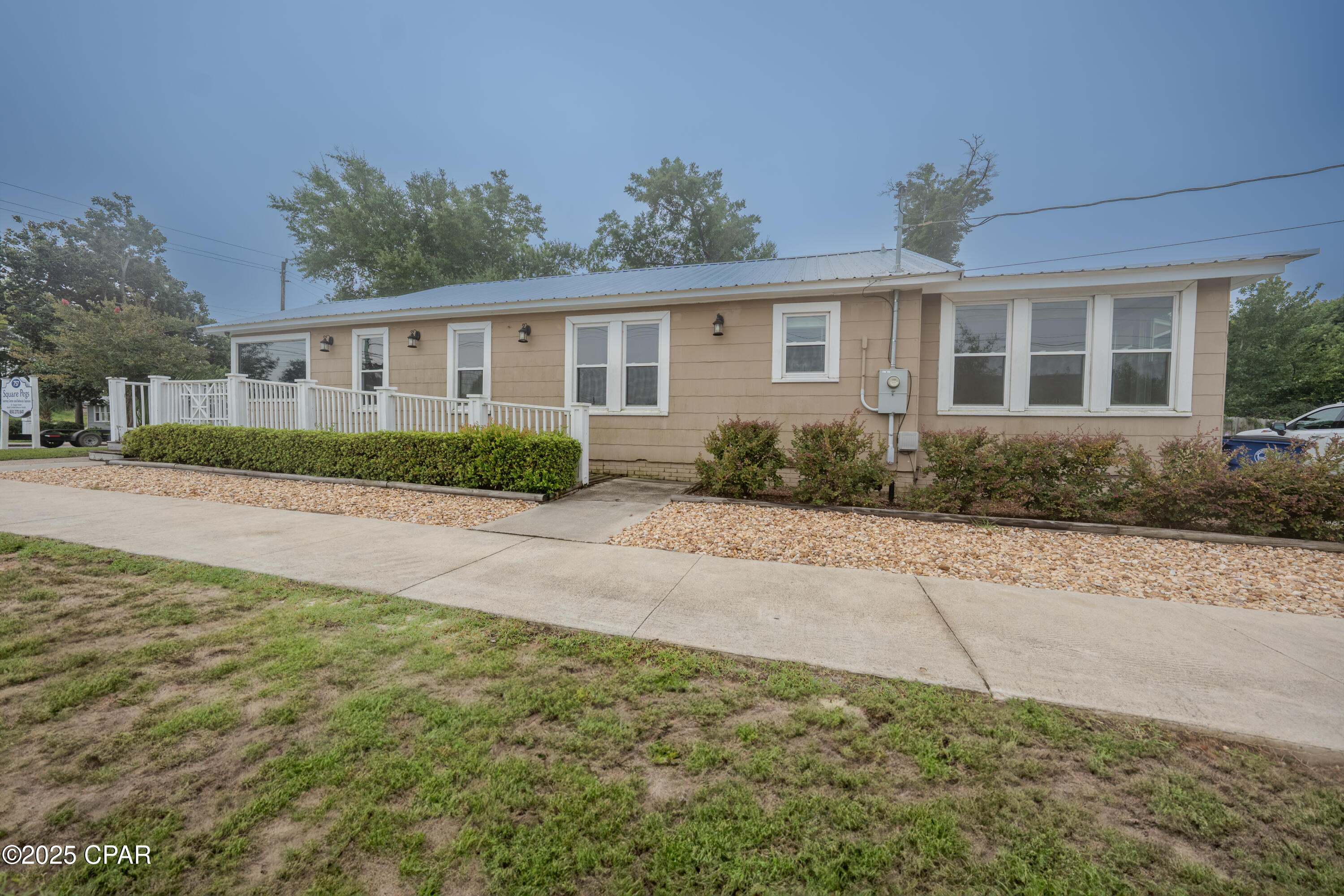 Image 4 For 757 Jenks Avenue