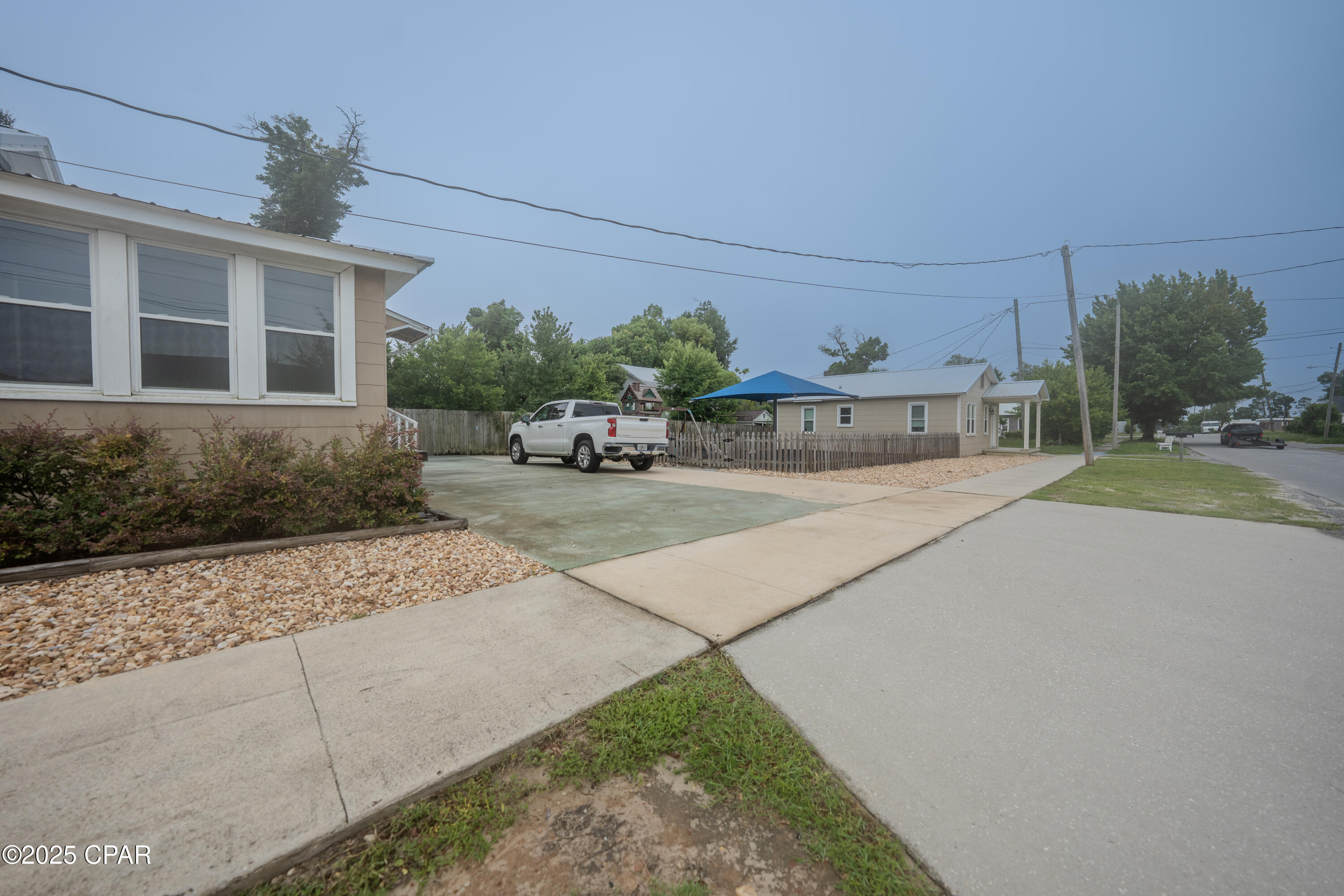 Image 5 For 757 Jenks Avenue