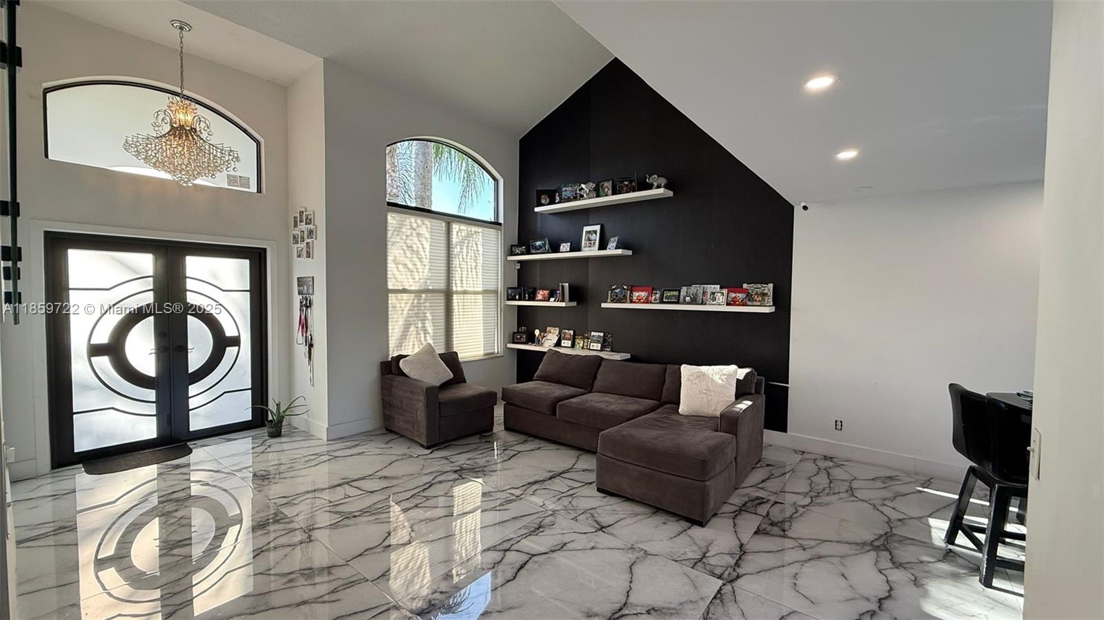 Property photo # 4