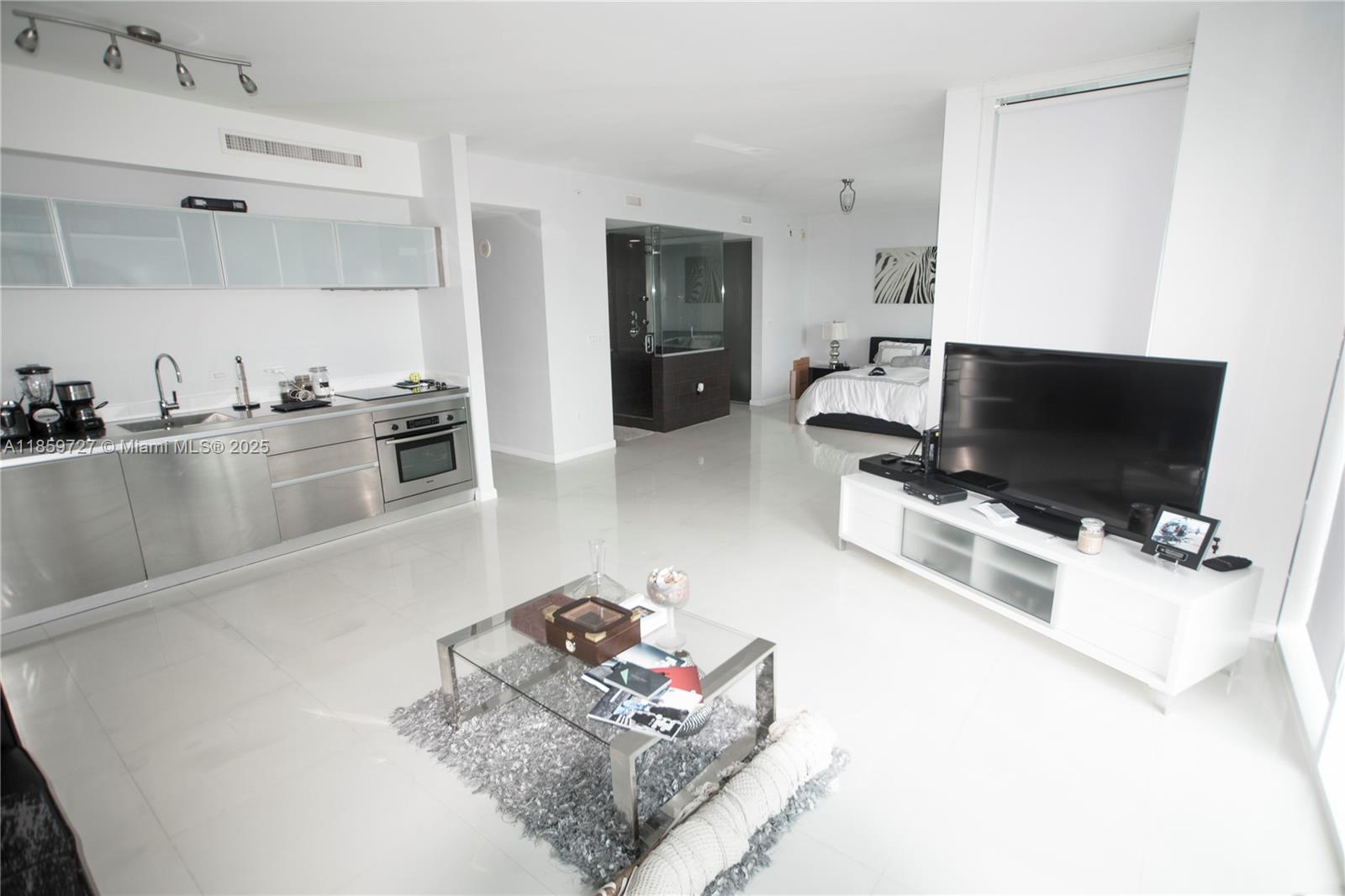 Property photo # 4