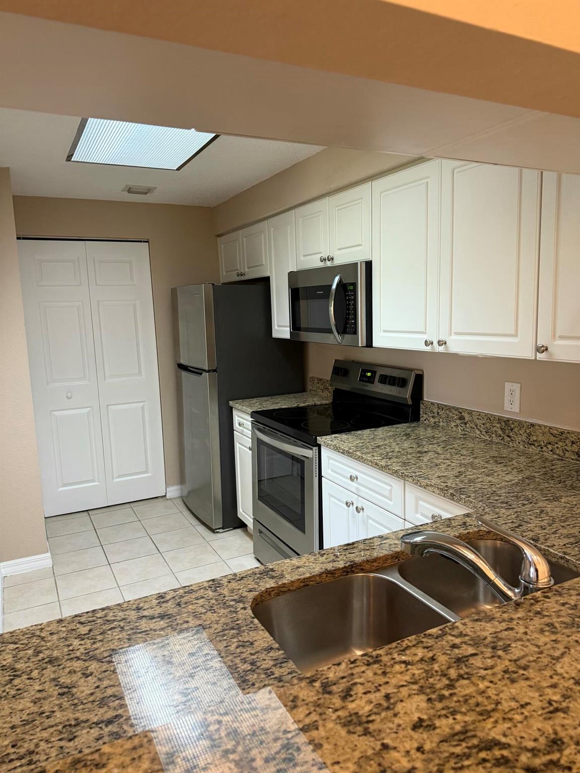 Image to showcase the property located at 2730 Anzio Court 306