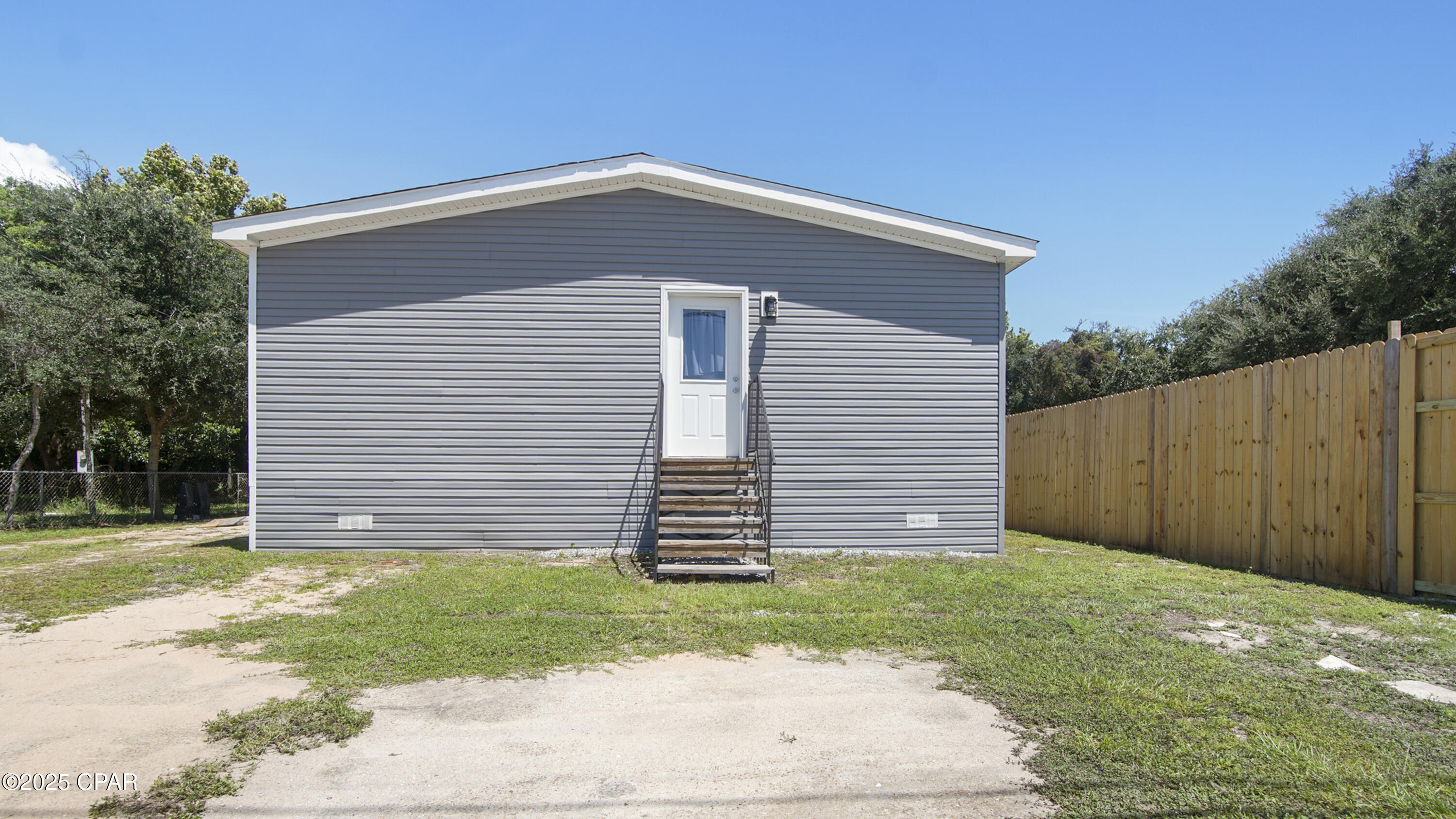 Image 2 For 108 San Souci Street
