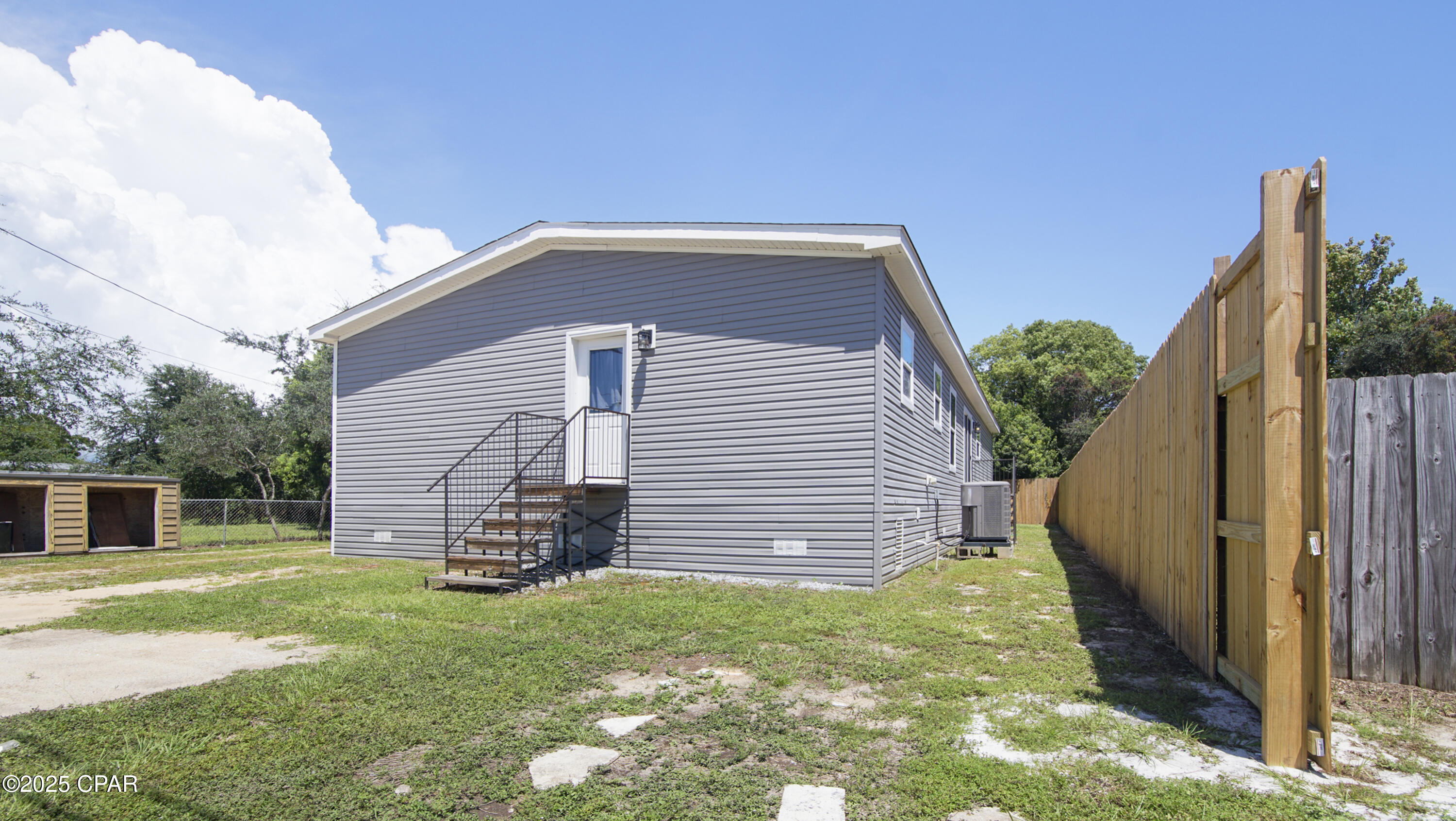 Image 4 For 108 San Souci Street