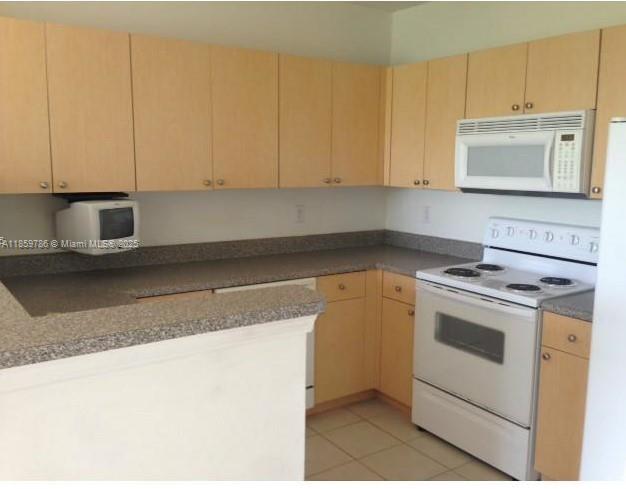 Property photo # 6