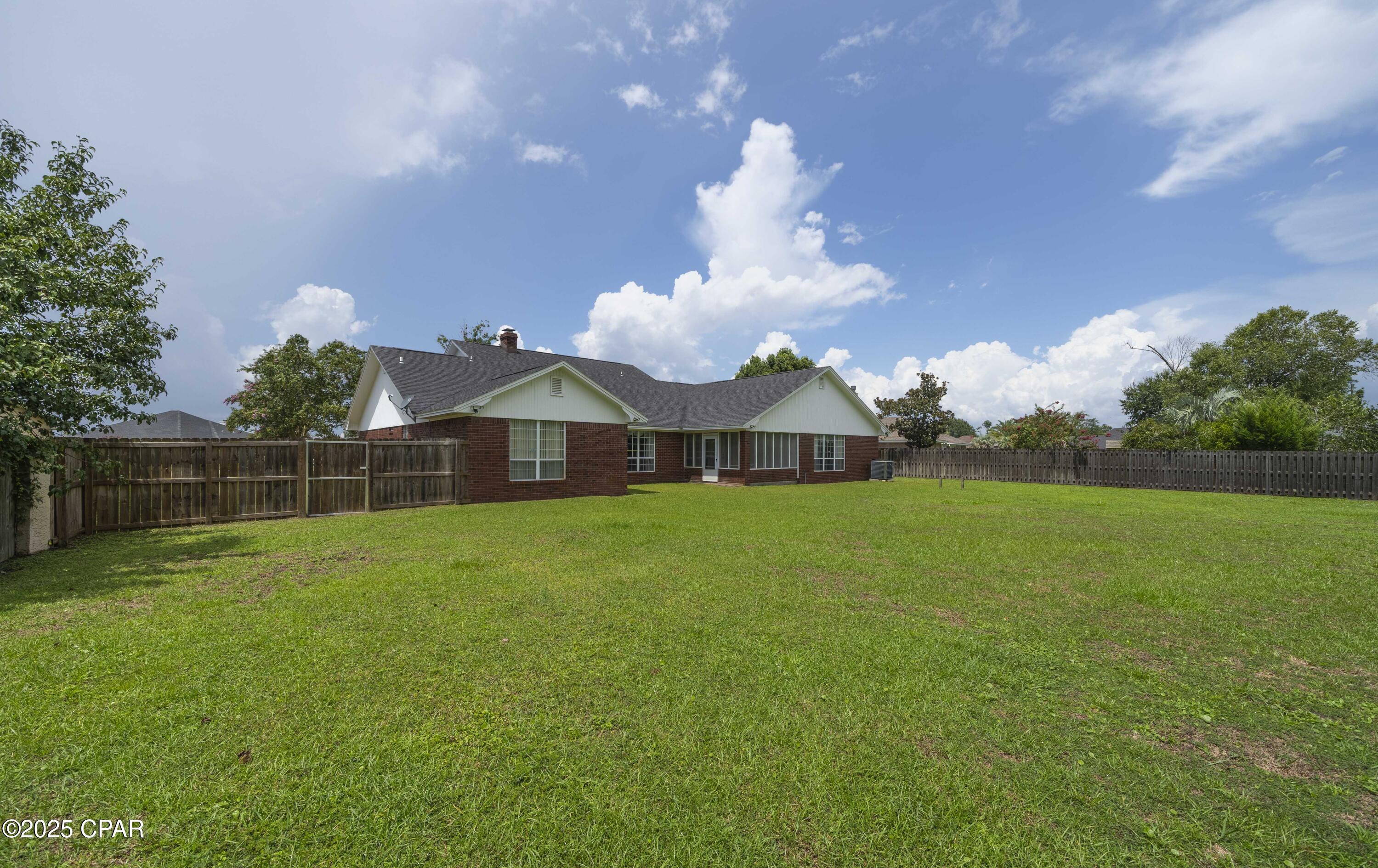 Image 42 For 1119 College Boulevard