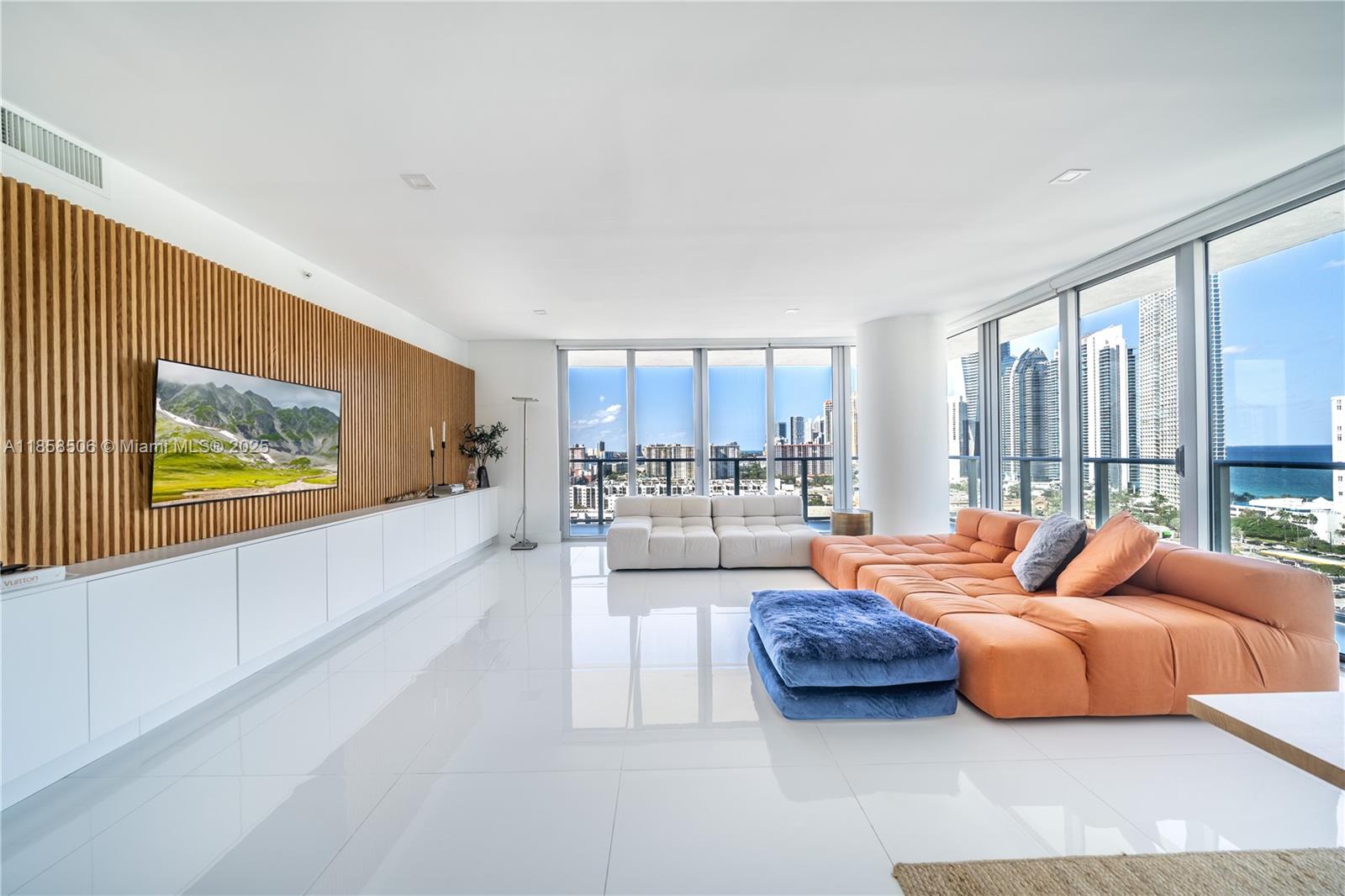 Property photo # 6