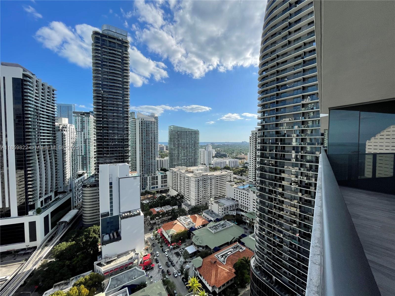 801 S Miami Ave #2903, Miami FL 33130