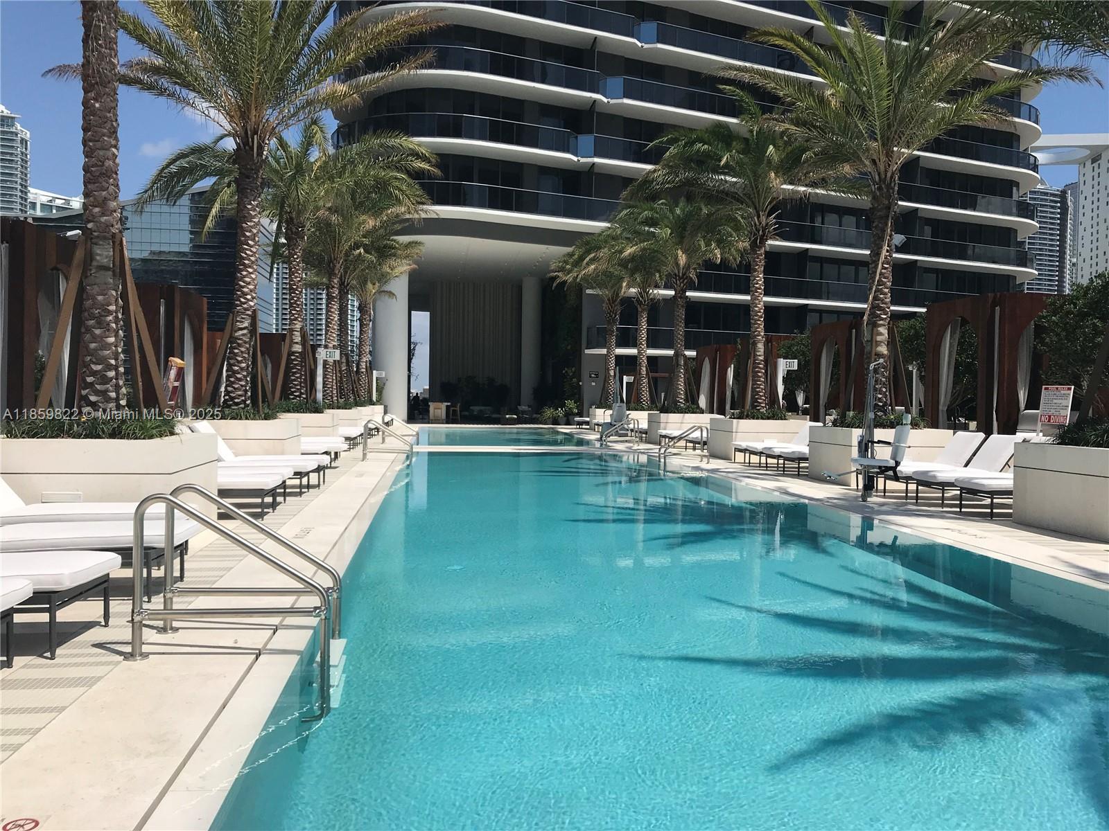 801 S Miami Ave #2903, Miami FL 33130