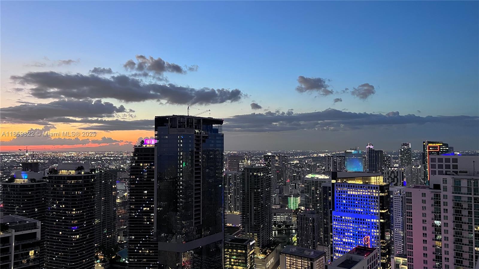 801 S Miami Ave #2903, Miami FL 33130