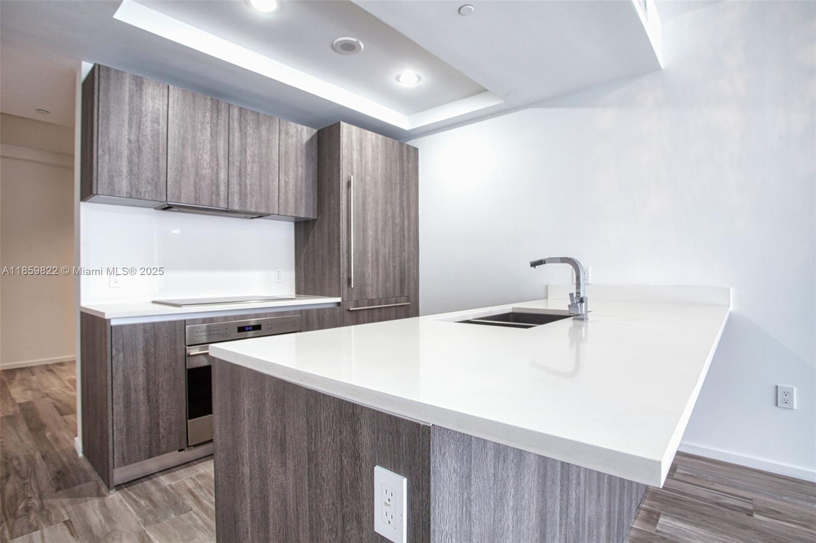 801 S Miami Ave #2903, Miami FL 33130