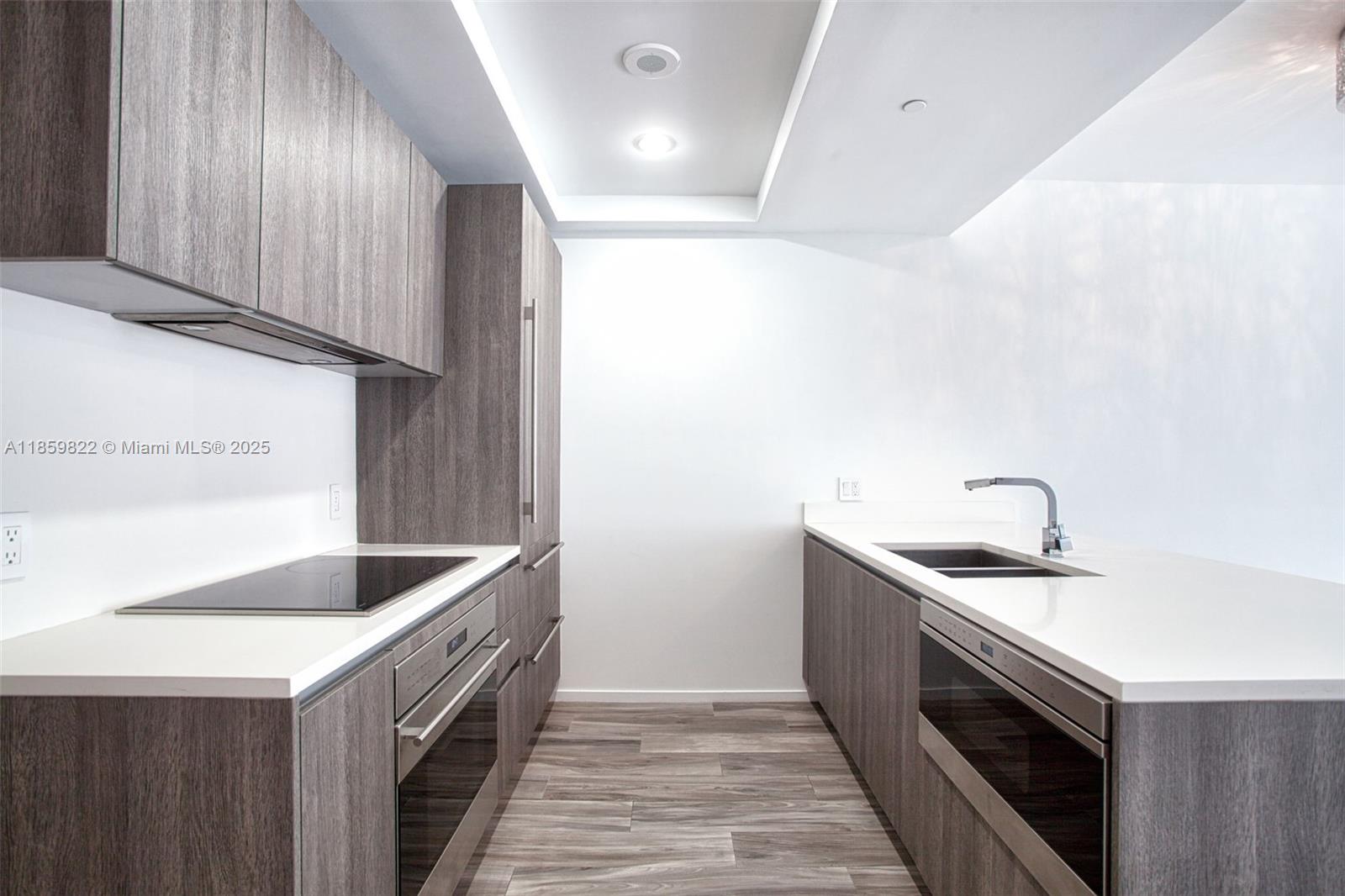 801 S Miami Ave #2903, Miami FL 33130