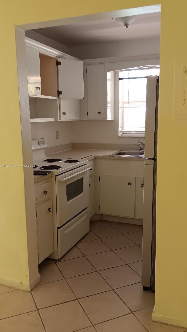 Property photo # 4